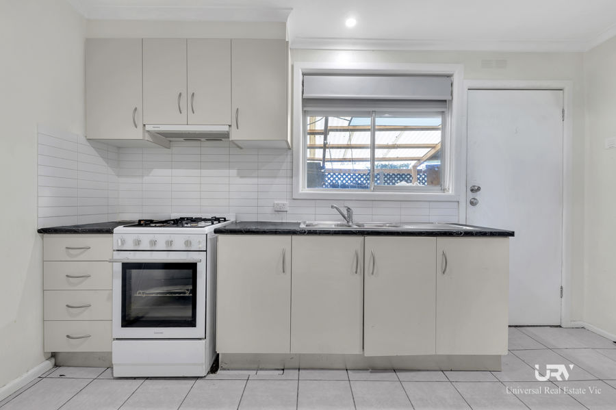 1 131 HIGH STREET, THOMASTOWN VIC 3074 - Image 5