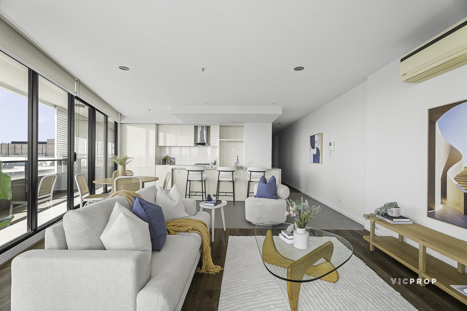 APARTMENT 514 632 DONCASTER ROAD, DONCASTER VIC 3108 - Image 2