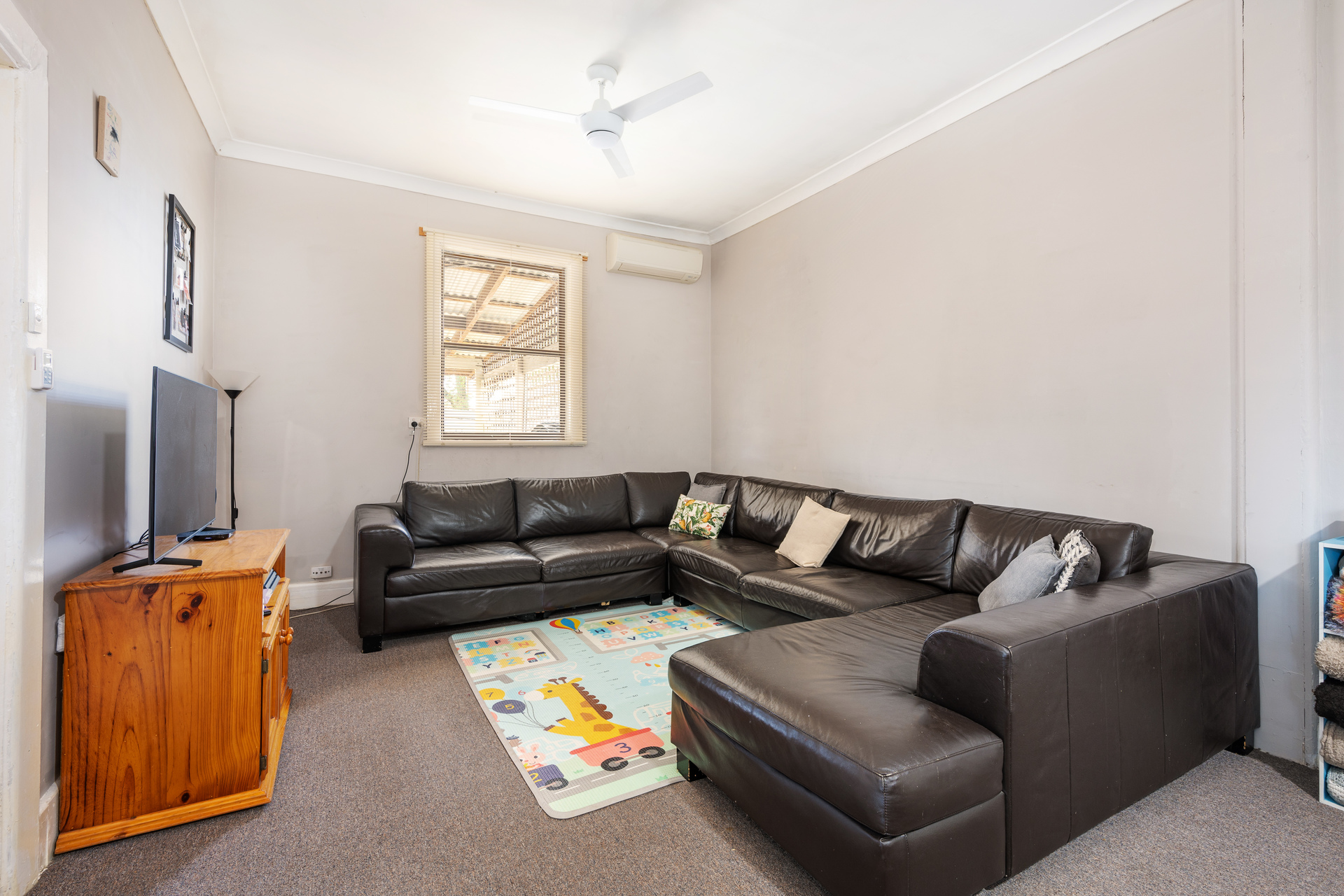 202 GLADSTONE STREET, Mudgee NSW 2850 - Image 3