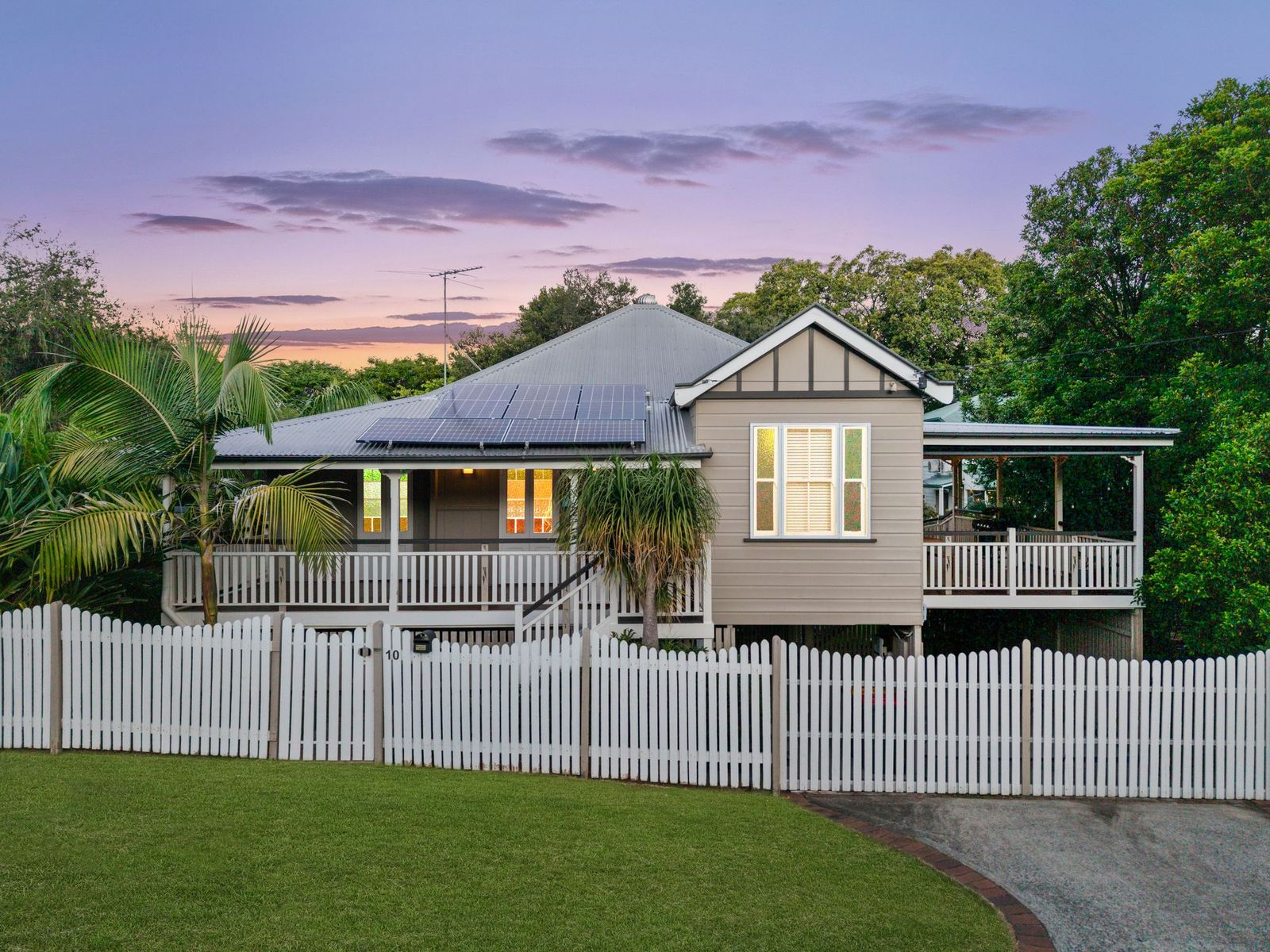 10 TOOTH AVENUE, Paddington QLD 4064 - Image 1