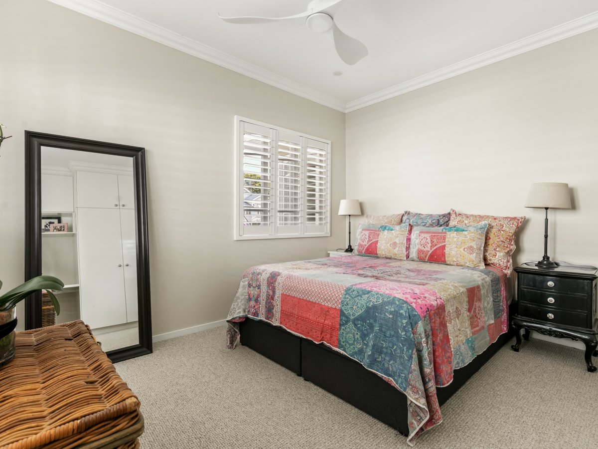 4-bedroom house at 27 WYLIE STREET, Graceville QLD 4075, Brisbane, Queensland