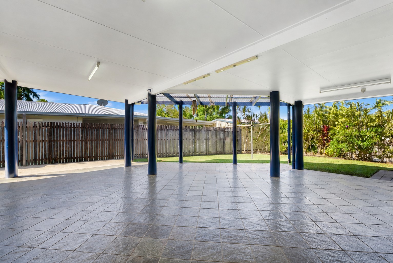 36 CINTRA STREET, Mount Sheridan QLD 4868 - Image 8