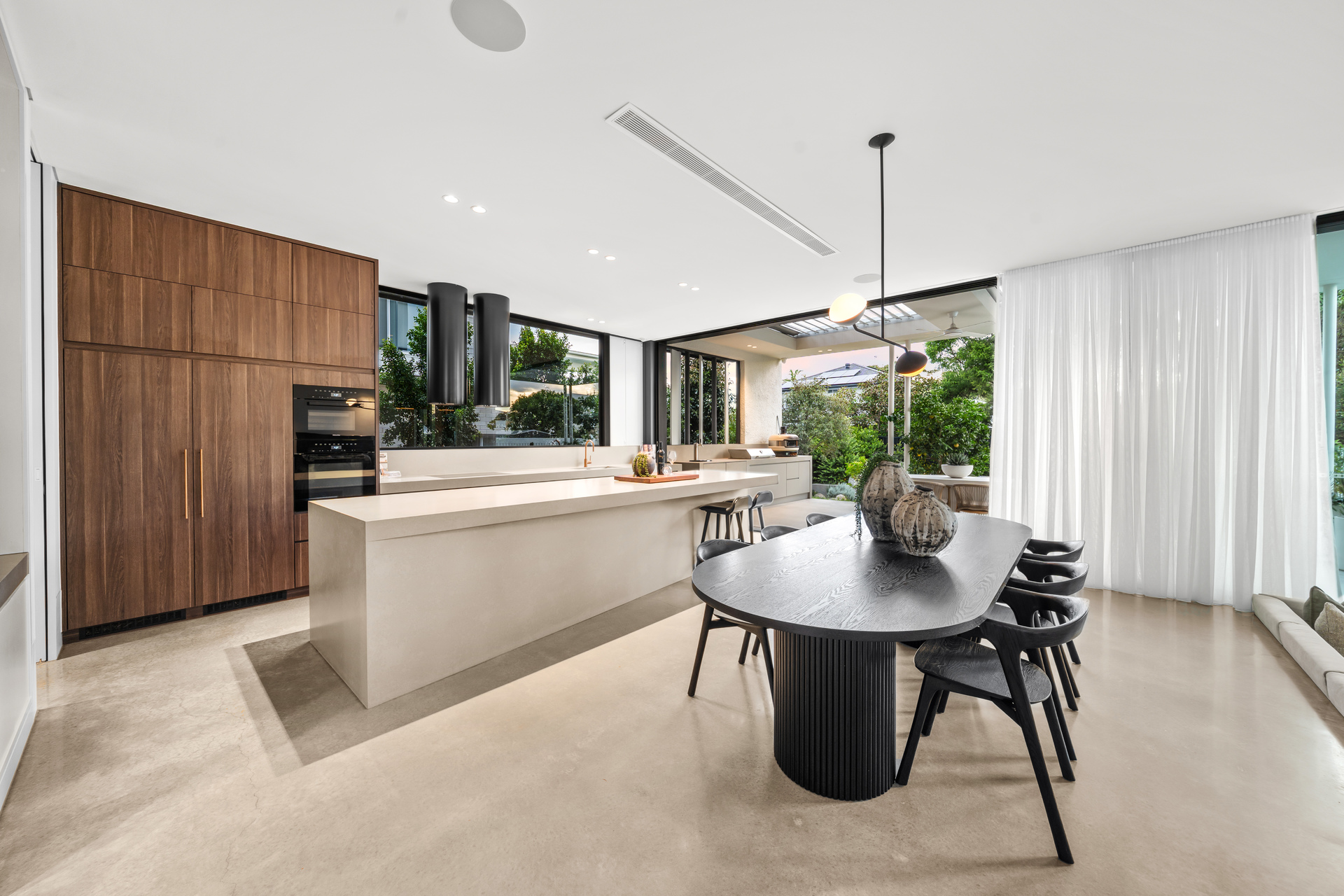 30 ARUMA AVENUE, Burleigh Waters QLD 4220 - Image 8