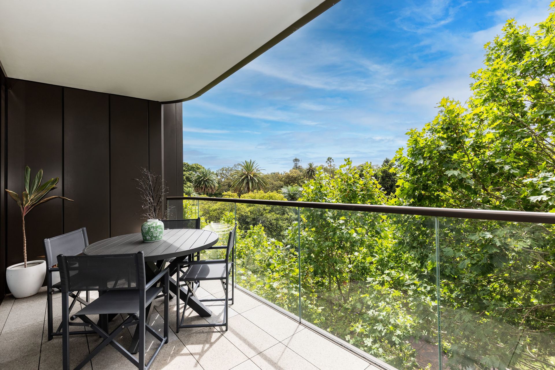 701/71 Macquarie Street, Sydney, NSW 2000 - Image 2