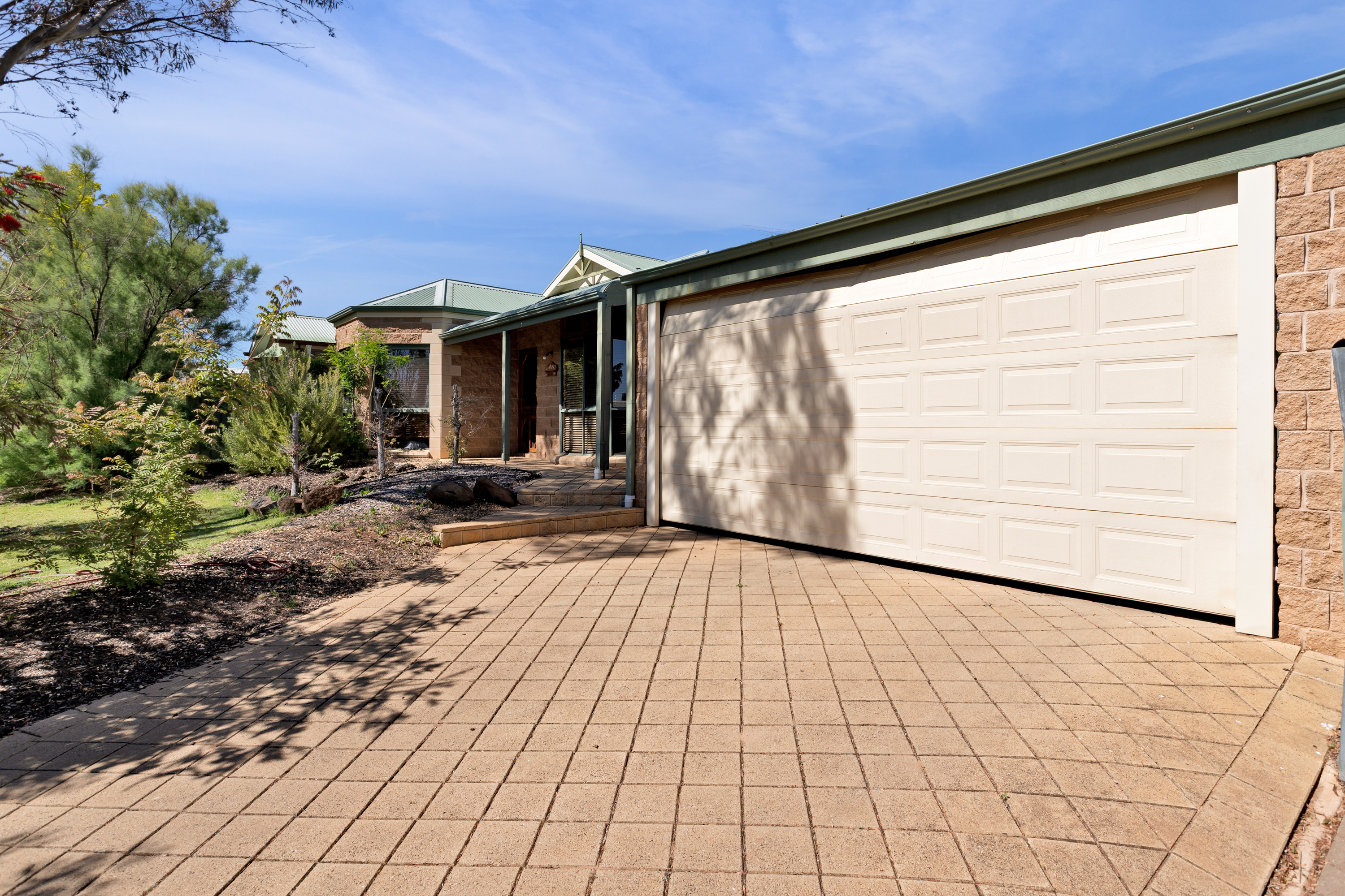 3-bedroom house at 15 MAHOGANY DRIVE, Mildura VIC 3500, Mildura, Victoria