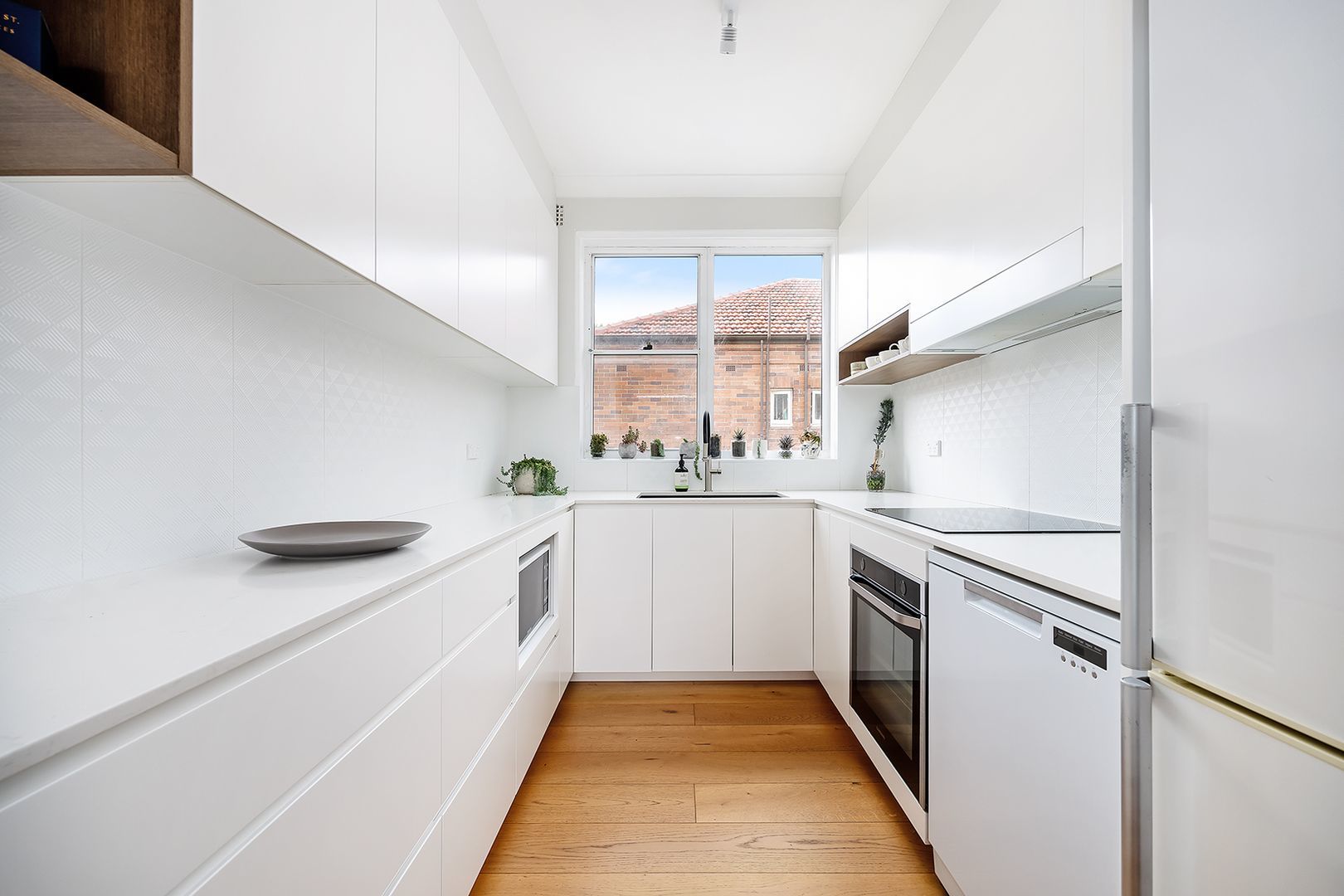 2-bedroom unit at 9/31 Byron Street, Coogee, NSW 2034, Randwick, New South Wales