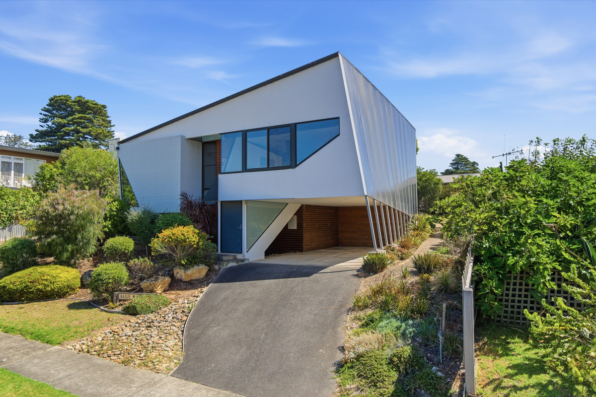3-bedroom house at 12 Philip Street, Port Fairy, VIC 3284, Moyne, Victoria