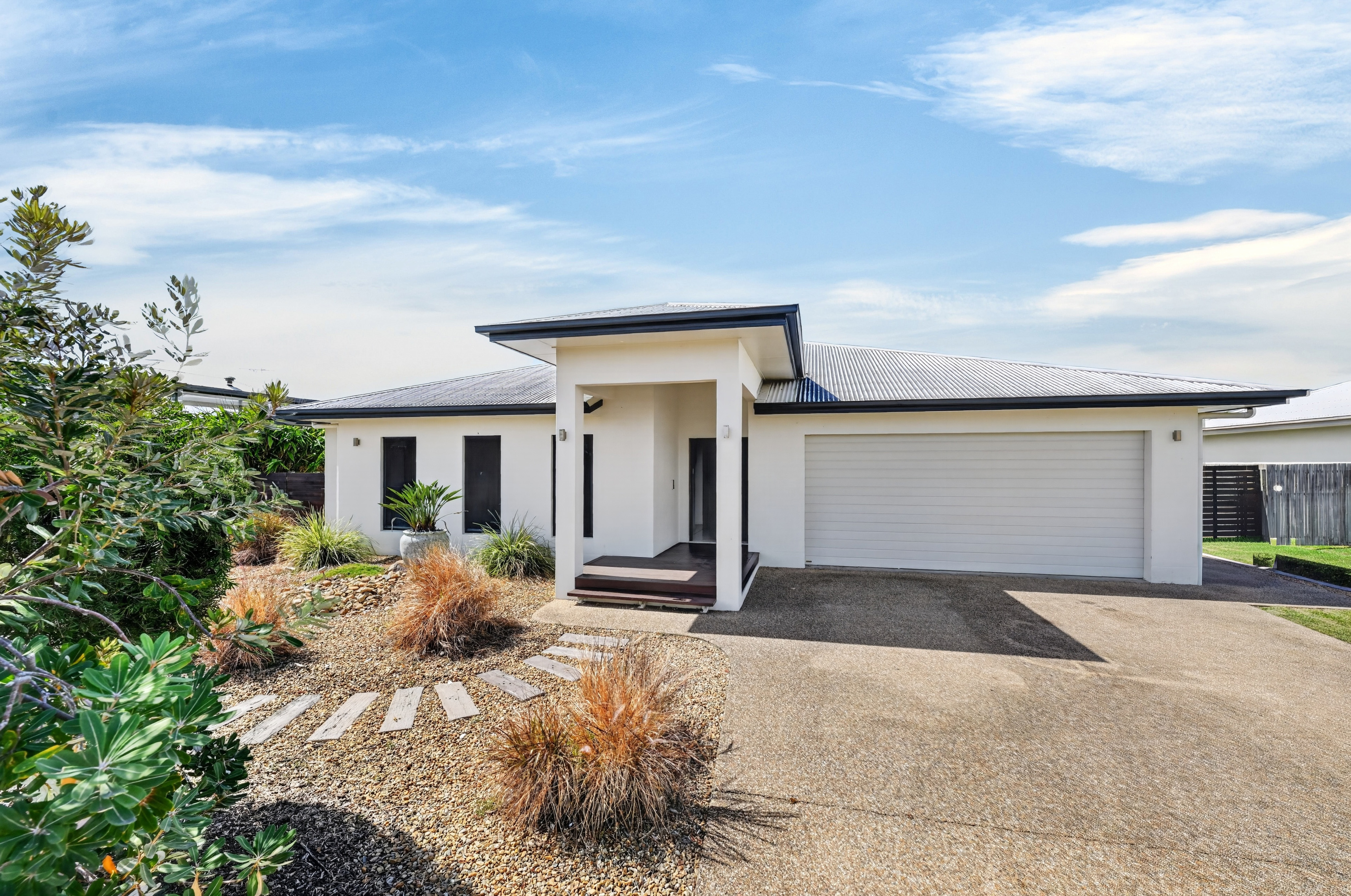 33 BEACH OAK DRIVE, Mount Low QLD 4818 - Image 5