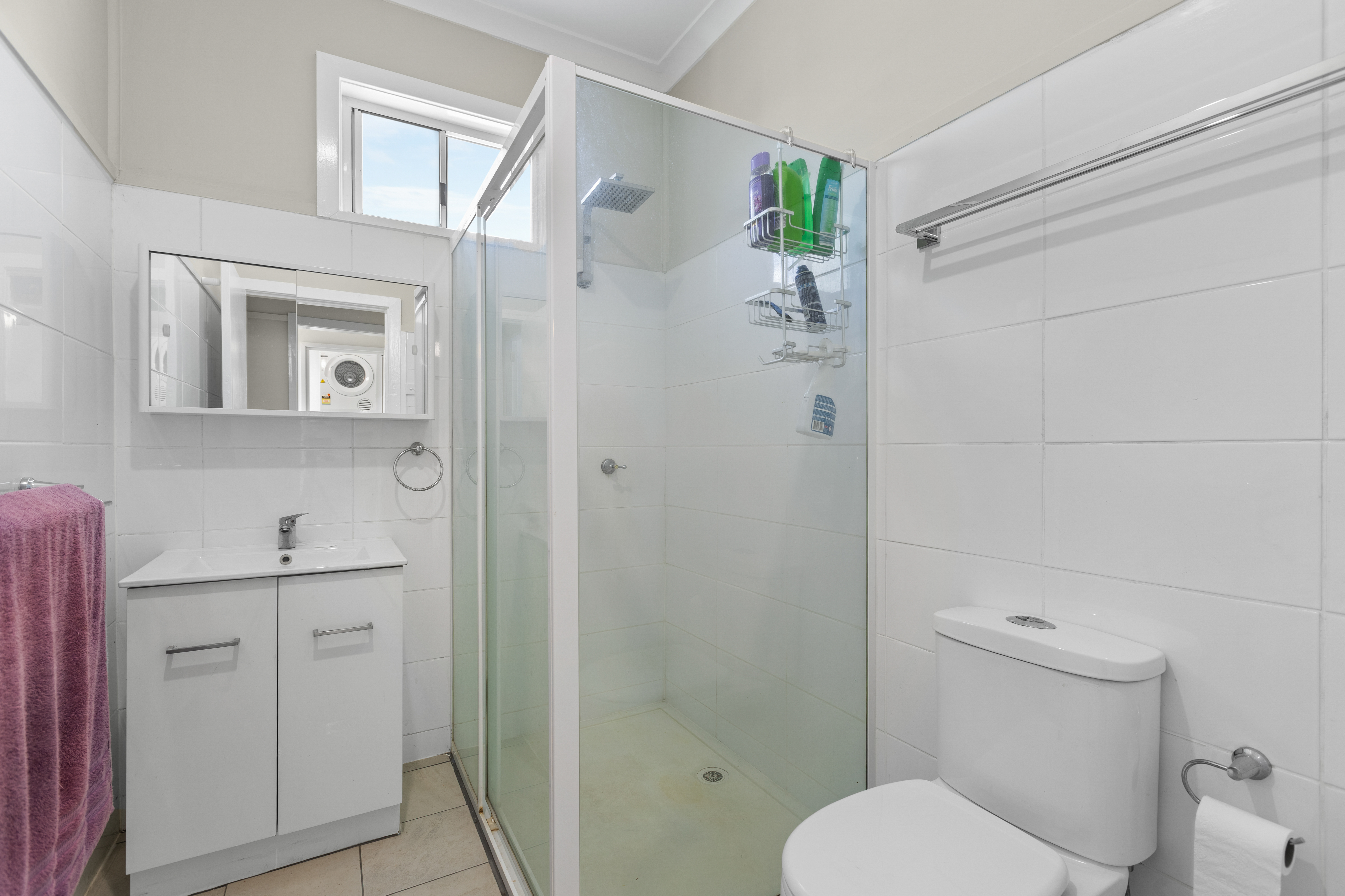 6-bedroom house at 118 BROOKS STREET, Rutherford NSW 2320, Maitland, New South Wales