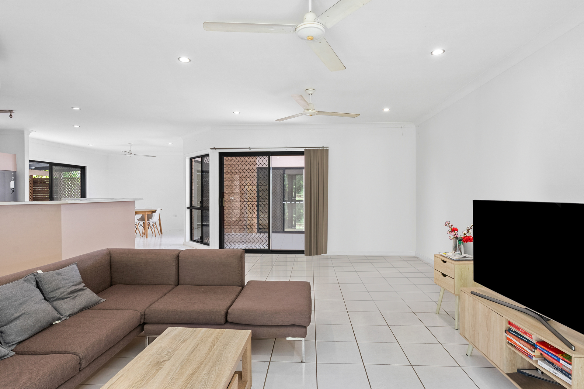 4 Treetop Drive, Mount Sheridan, QLD 4868 - Image 7