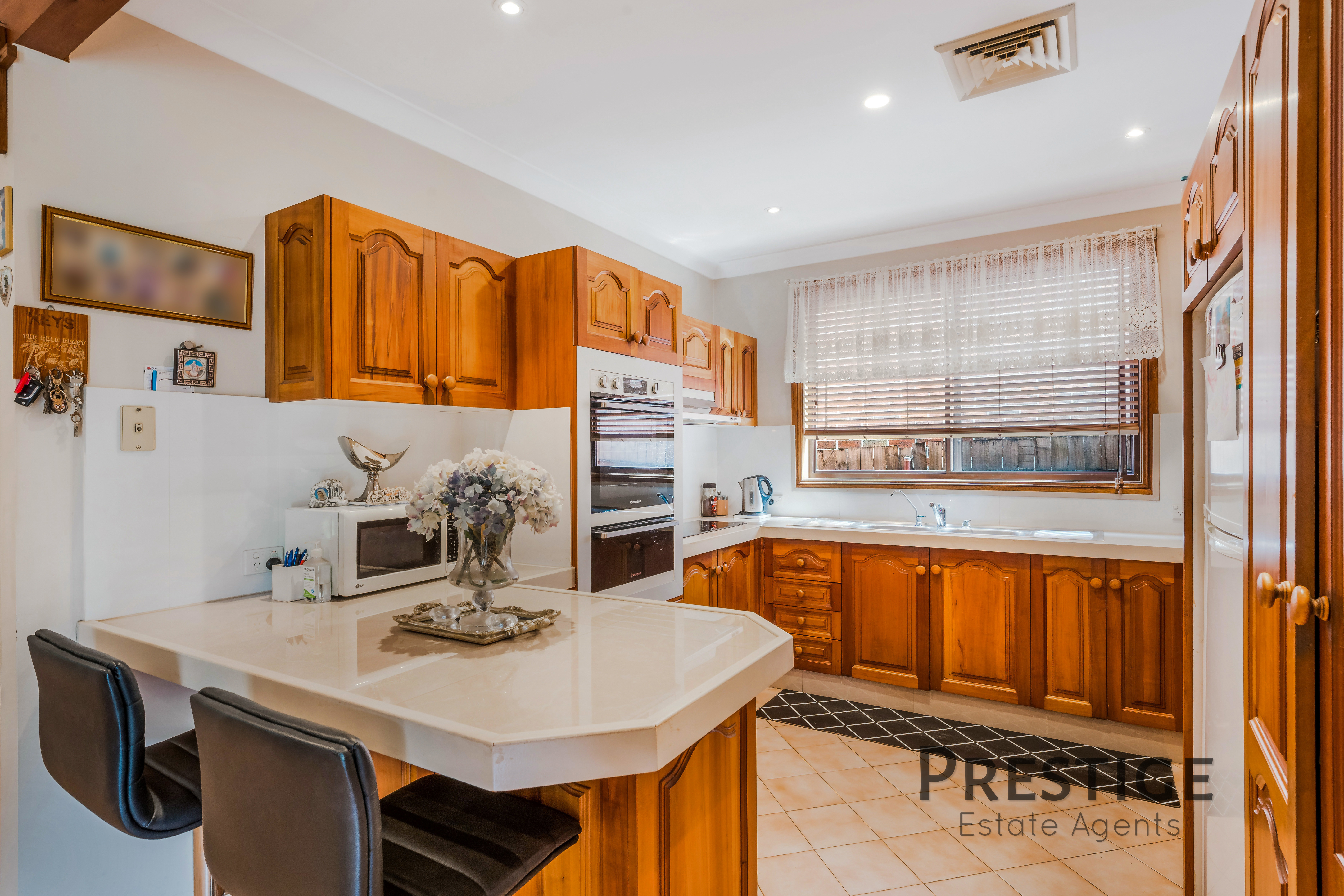 7 KINGFISHER AVENUE, Bossley Park NSW 2176 - Image 8