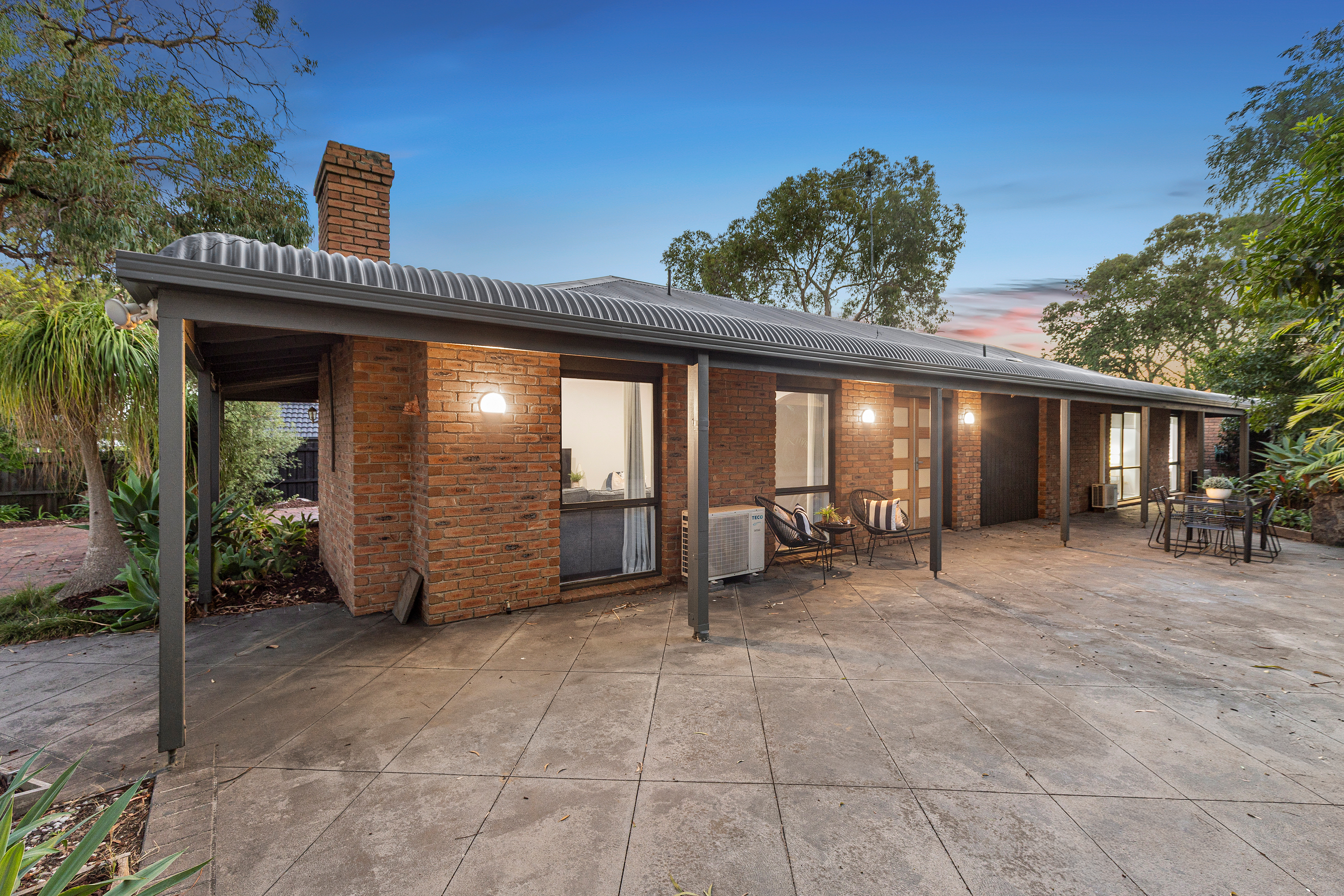 35 BAREENA AVENUE, Rowville VIC 3178 - Image 1