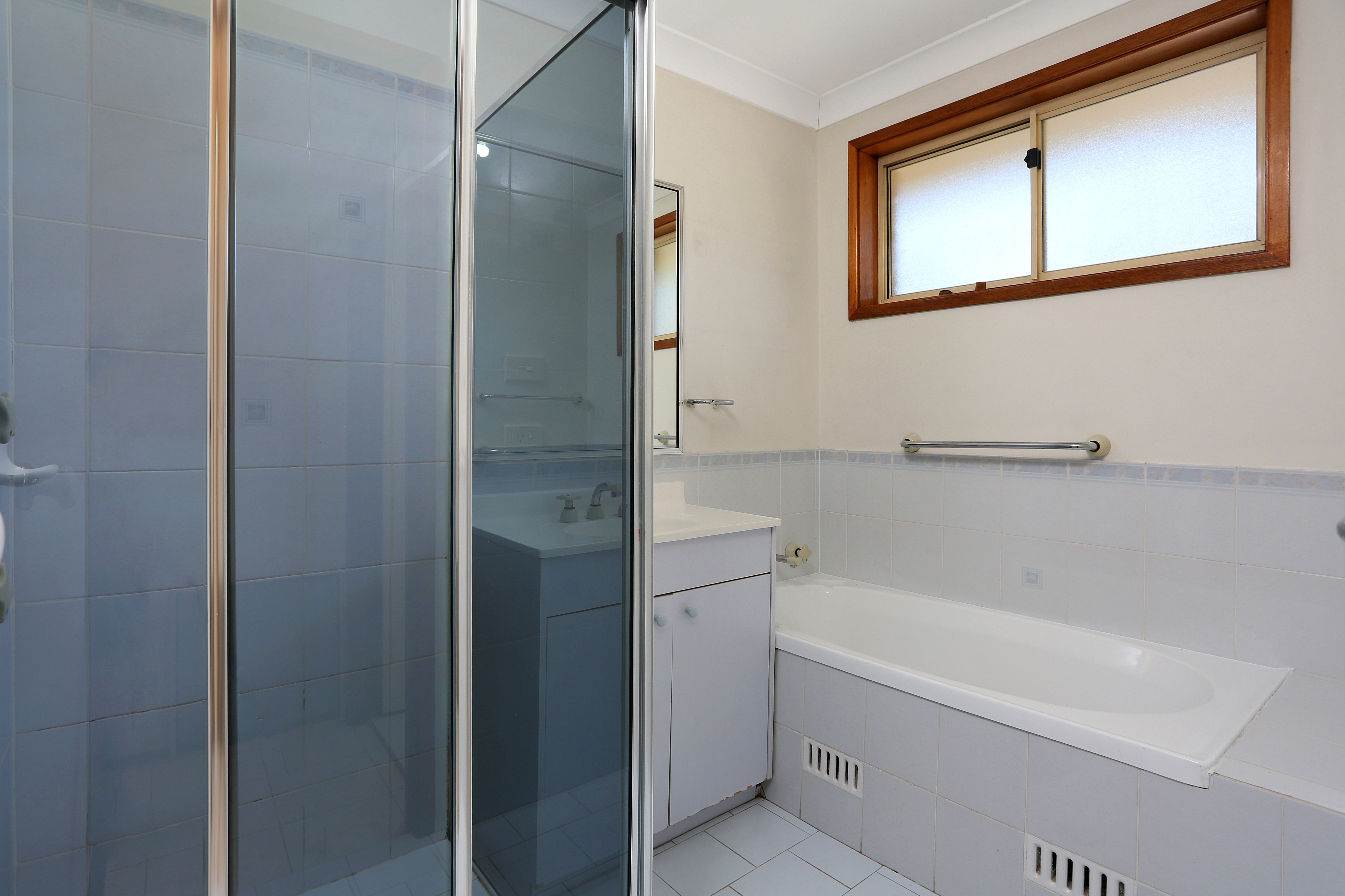 5-bedroom house at 35 Lamonerie Street, Toongabbie, NSW 2146, Parramatta, New South Wales