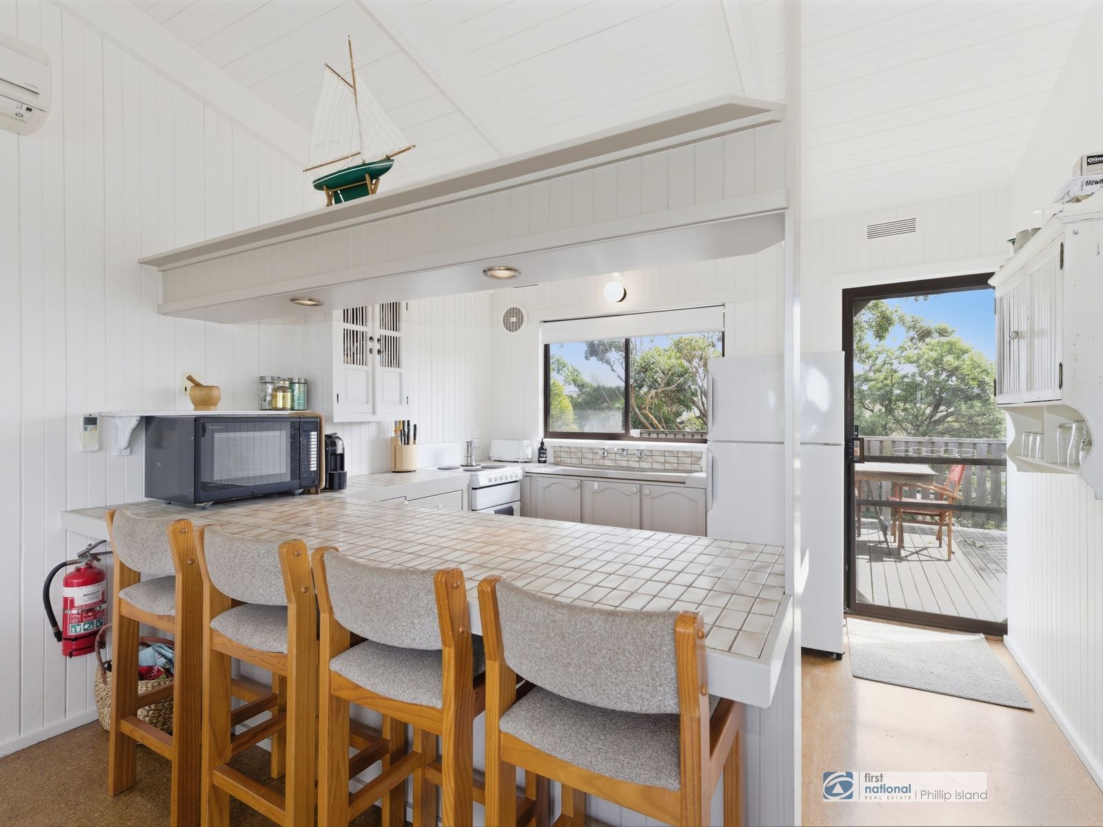 52 WAIKIKI CRESCENT, Smiths Beach VIC 3922 - Image 9