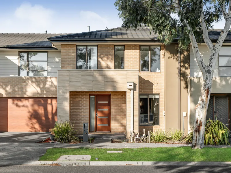 3-bedroom unit at 42 Groveton Street, Craigieburn, VIC 3064, , Victoria