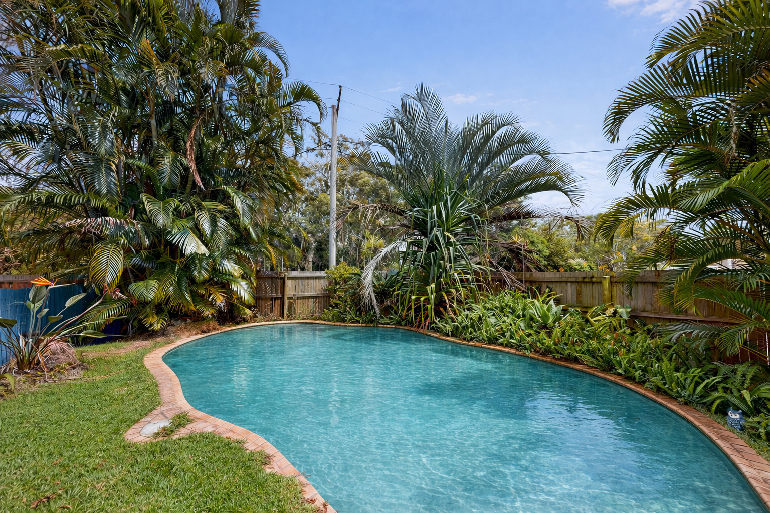 2 Leanne Street, Macleay Island, Qld, 4184 - Image 4
