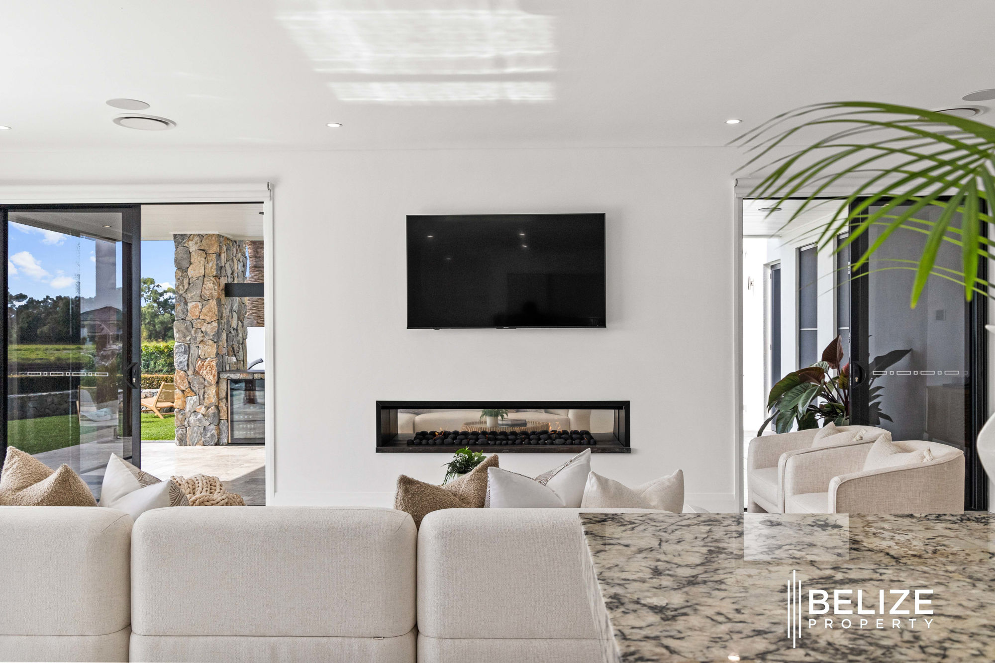 50 POINCIANA PLACE, Jacobs Well QLD 4208 - Image 10