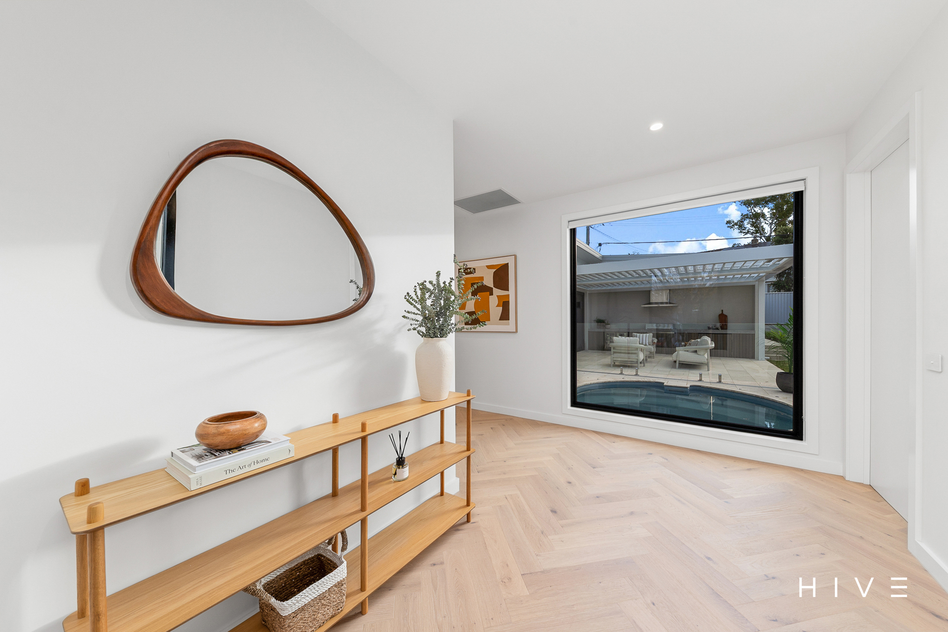 33 Macalister Crescent, Curtin, ACT 2605 - Image 2