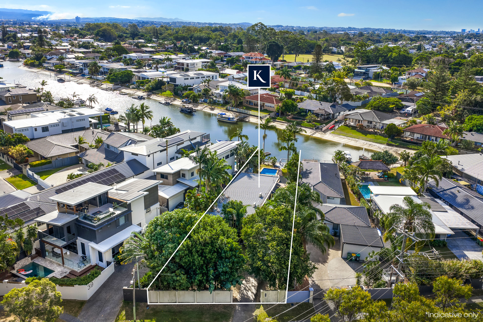 37 Holland Court, Broadbeach Waters, QLD 4218 - Image 6