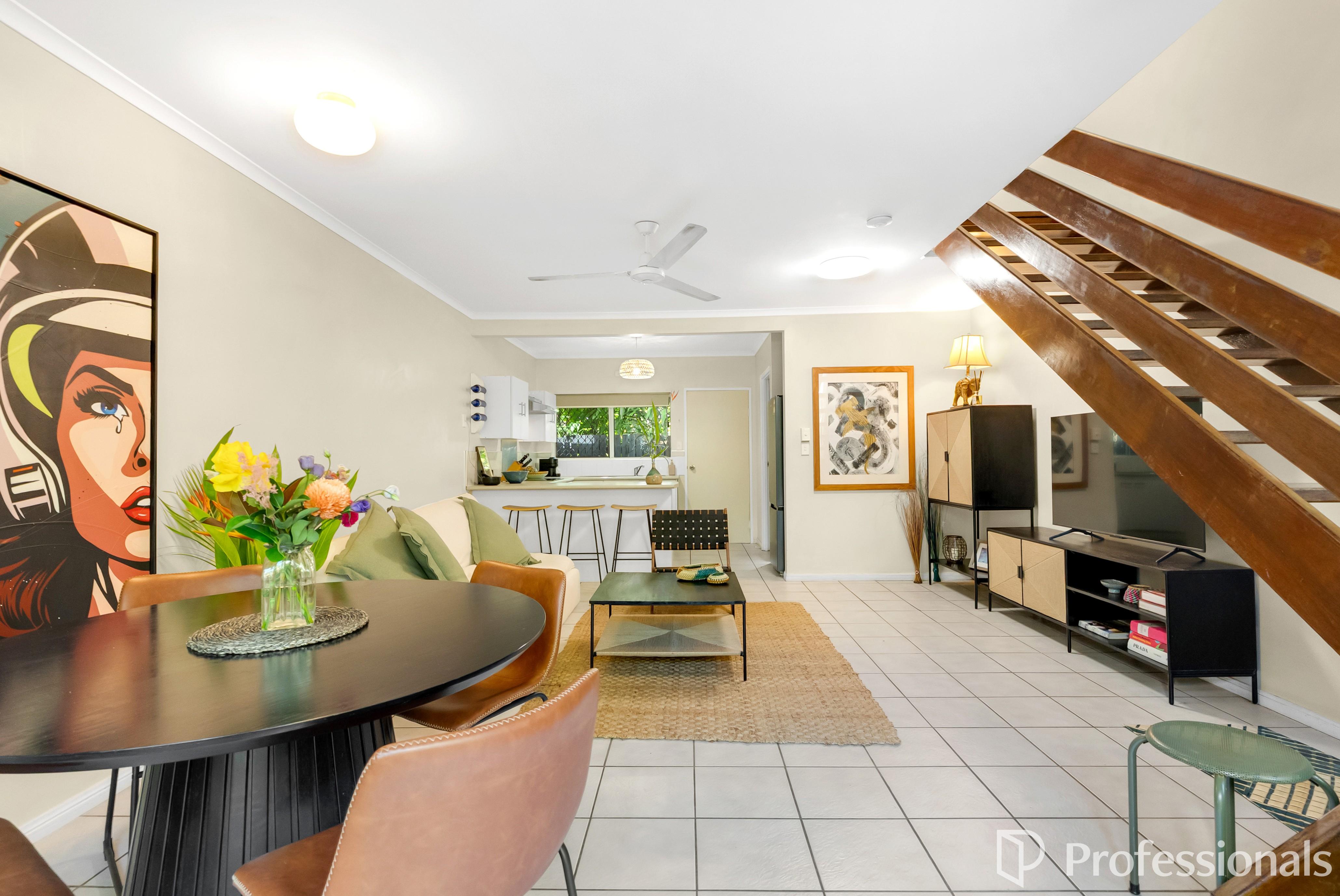 CAUFIELD GARDENS 3 126 PEASE STREET, MANOORA QLD 4870 - Image 2