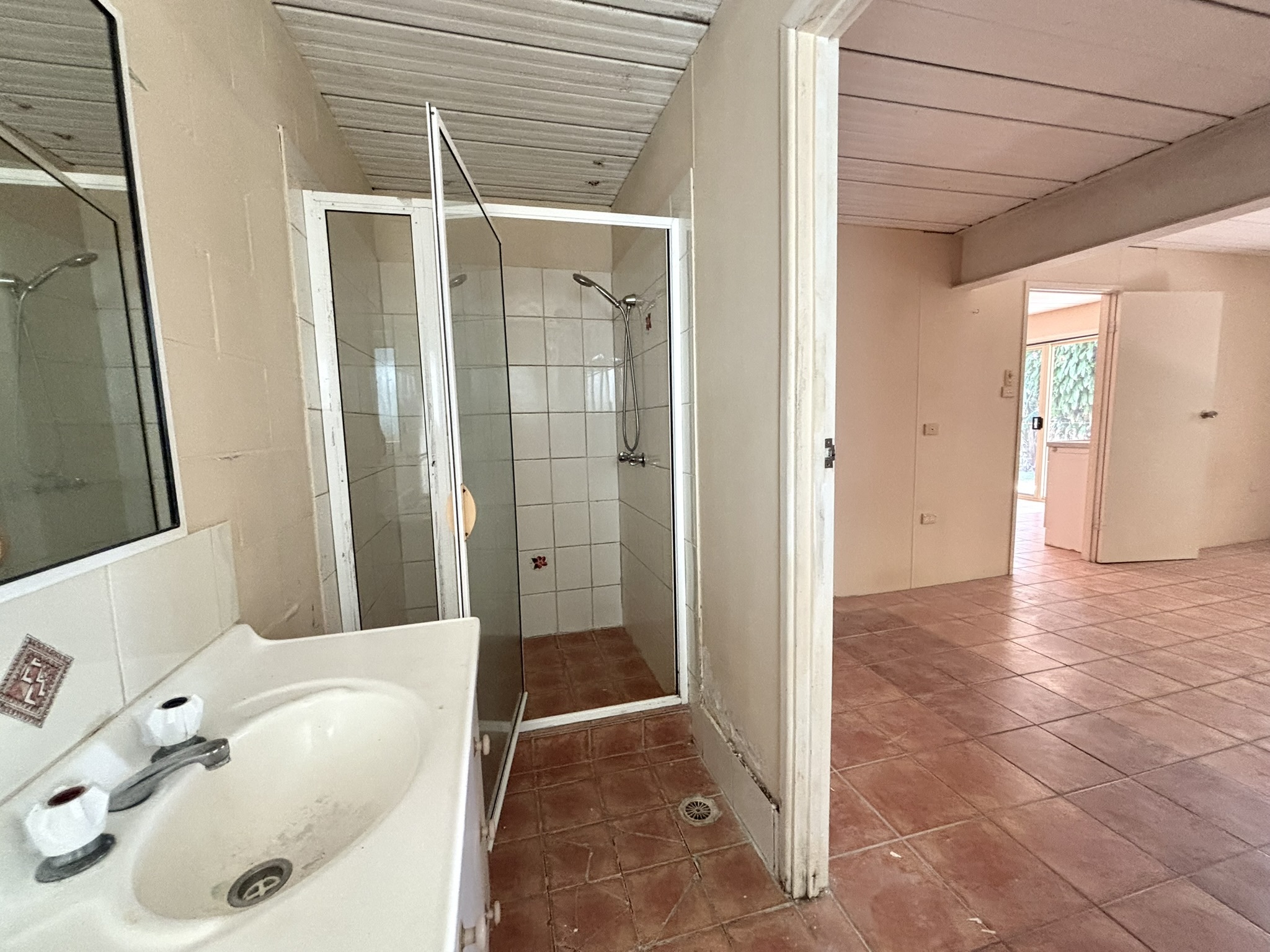 2-bedroom house at 40 Deenya Parade, Russell Island, QLD 4184, Redland, Queensland