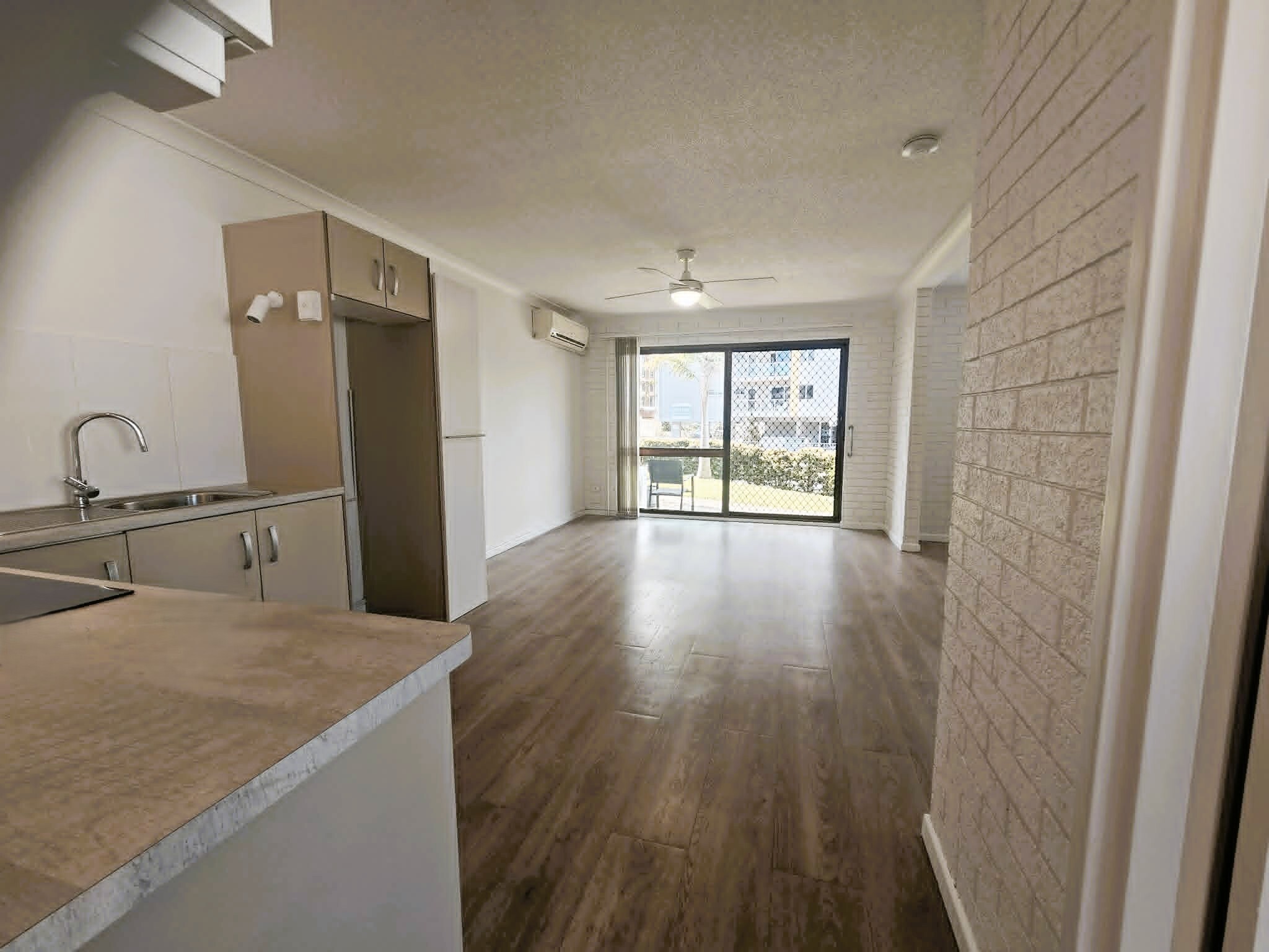PENINSULA TERRACE 1 5 SYDNEY STREET, REDCLIFFE QLD 4020 - Image 6