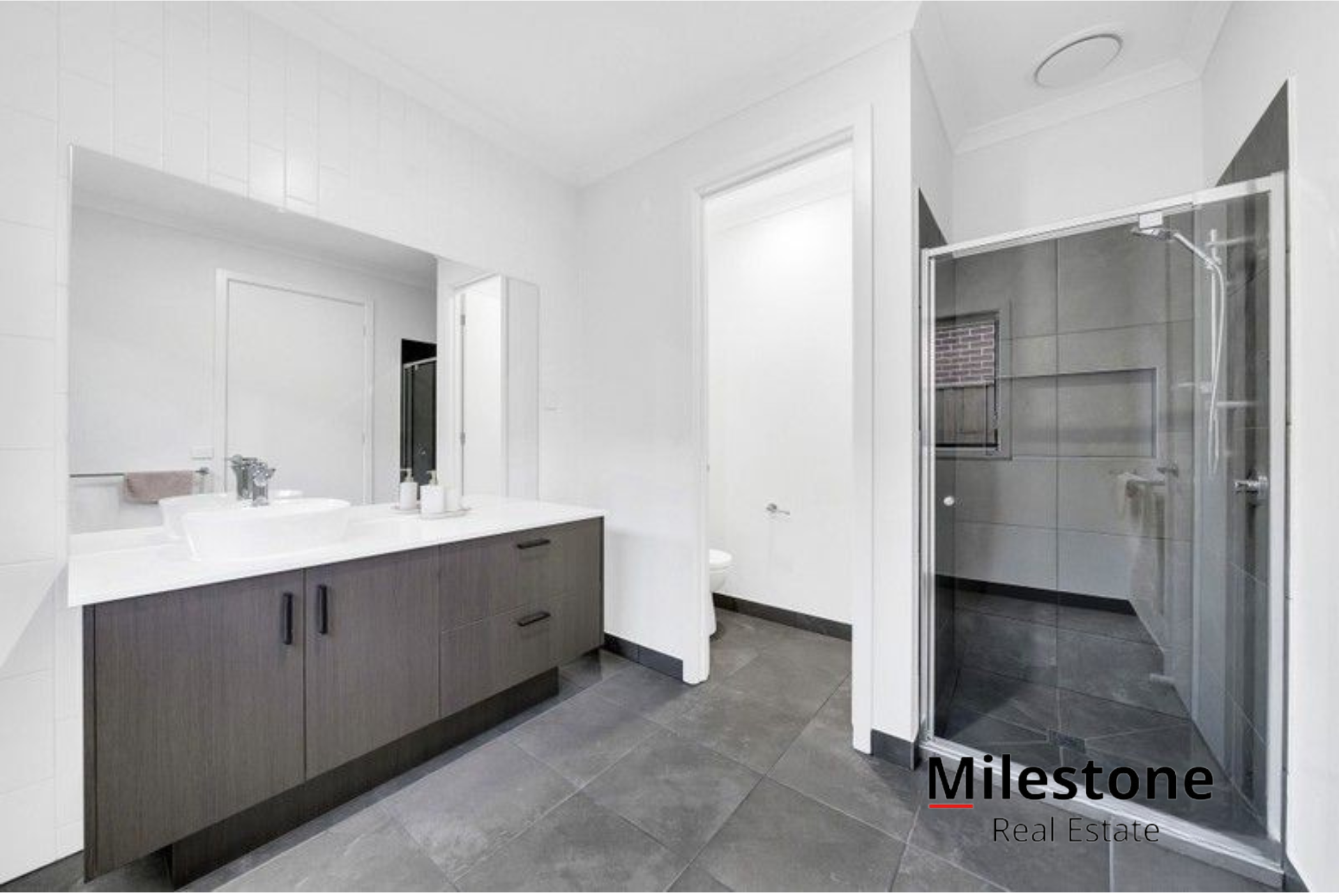 18 Garrison Loop, Clyde North, Vic, 3978 - Image 10