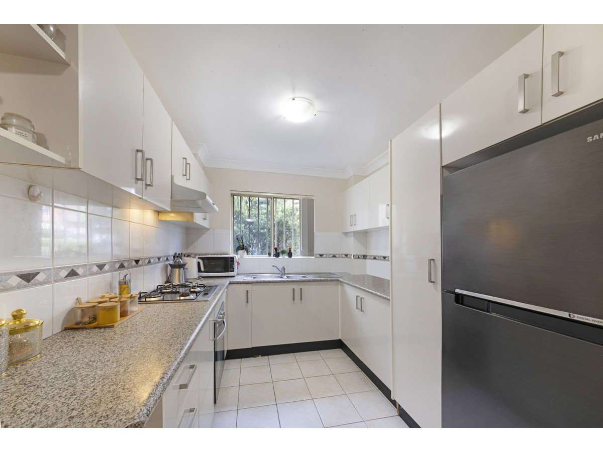 5/131 Meredith Street, Bankstown, NSW 2200 - Image 2