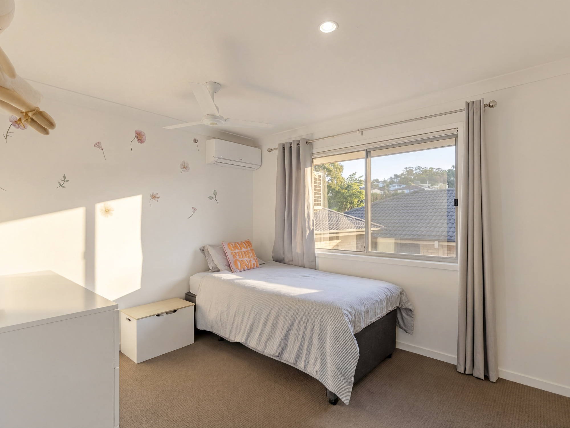 2/1 Tooma Place, Pacific Pines, Qld, 4211 - Image 9