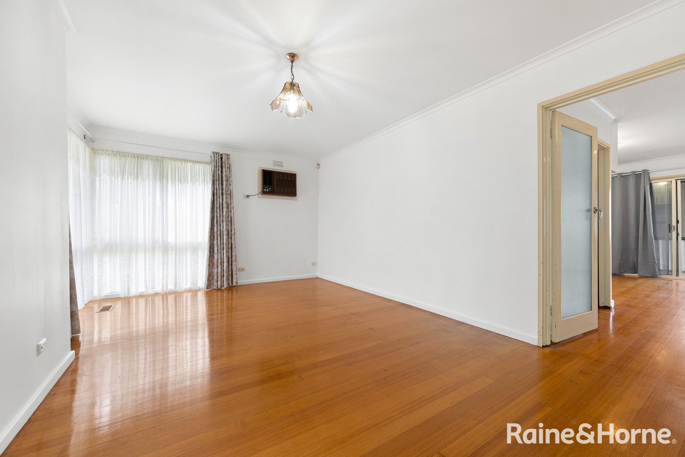 1 HARRIS STREET, St Albans VIC 3021 - Image 10