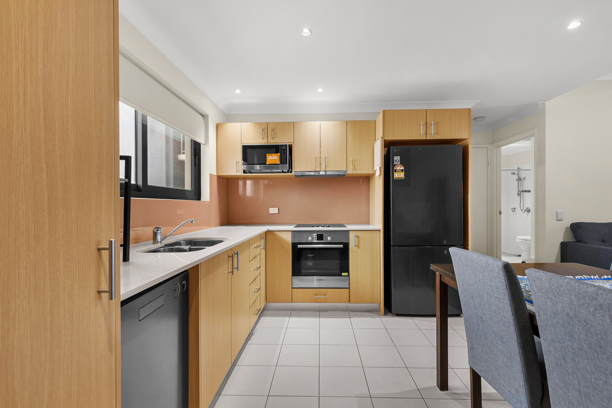 59 6 WALSH LOOP, JOONDALUP WA 6027 - Image 4