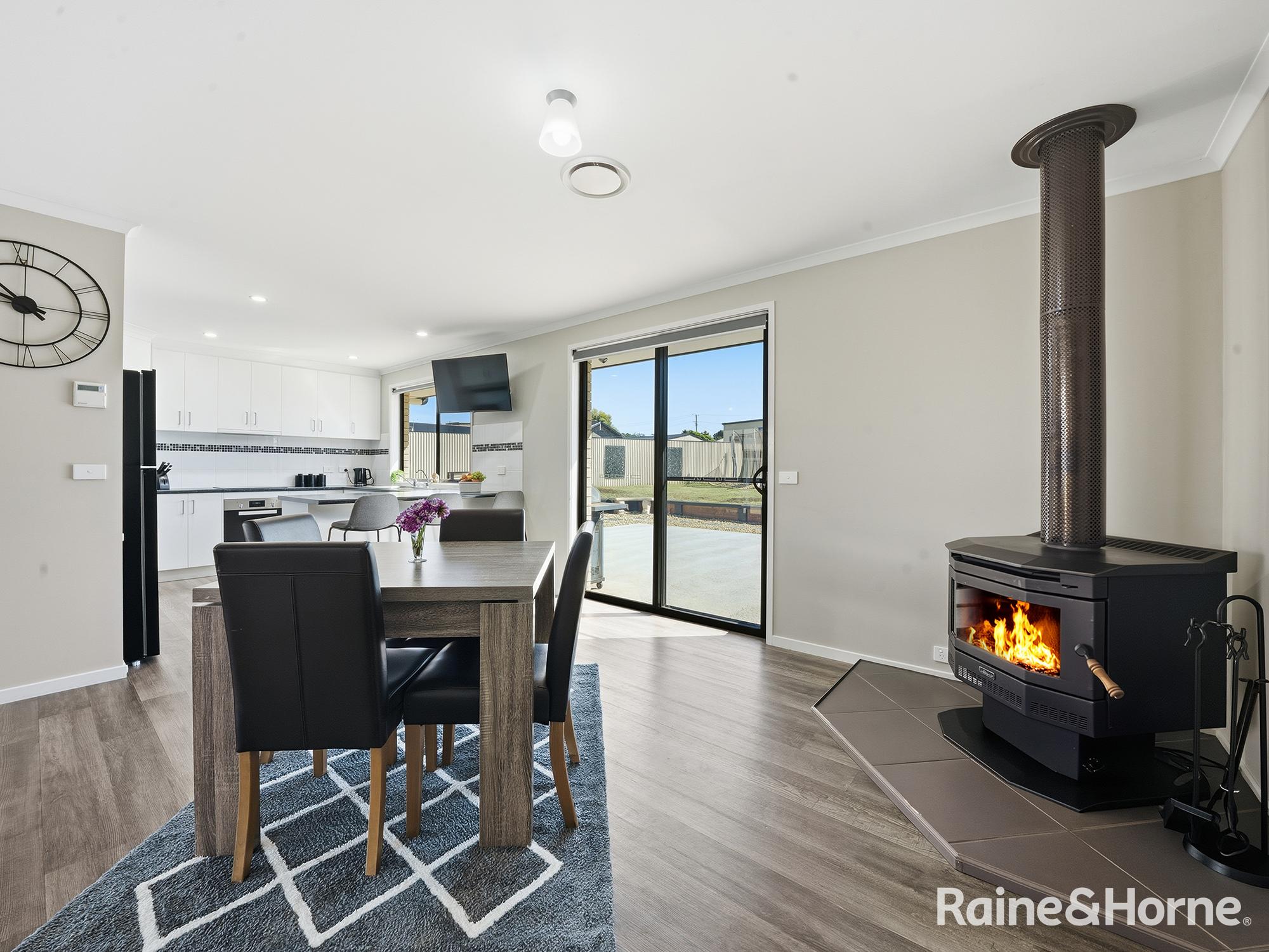 6 Olivia Court, Swansea, Tas, 7190 - Image 7