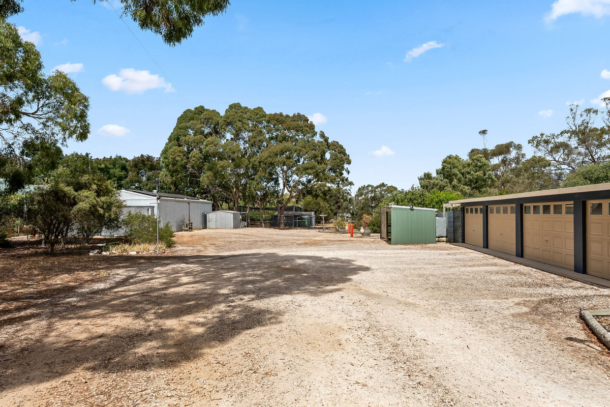 4-bedroom house at 6 Burnside Road, Strathalbyn, SA 5255, Alexandrina, South Australia