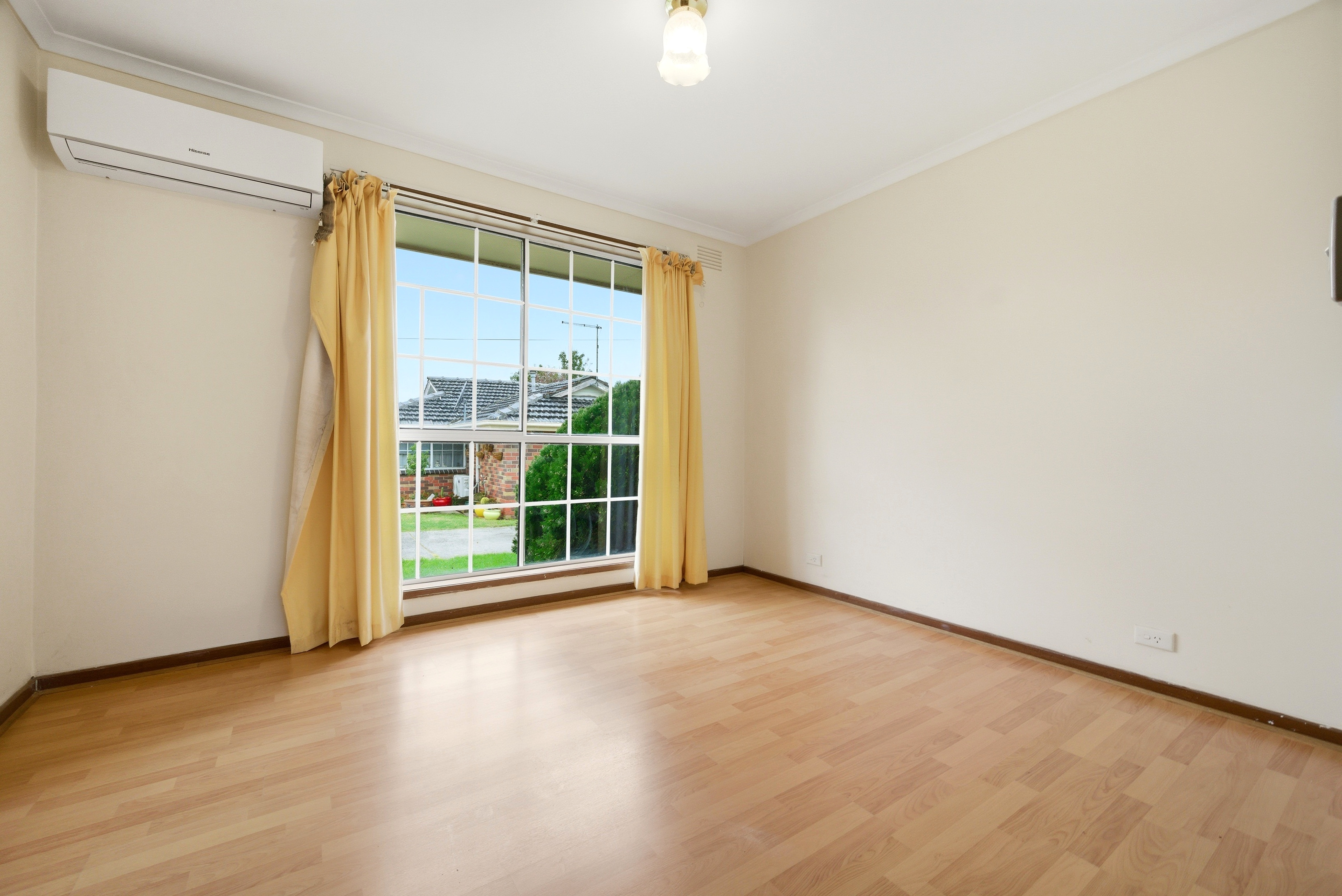 2-bedroom unit at UNIT 1 11-13 DEARING AVENUE, Cranbourne VIC 3977, Casey, Victoria