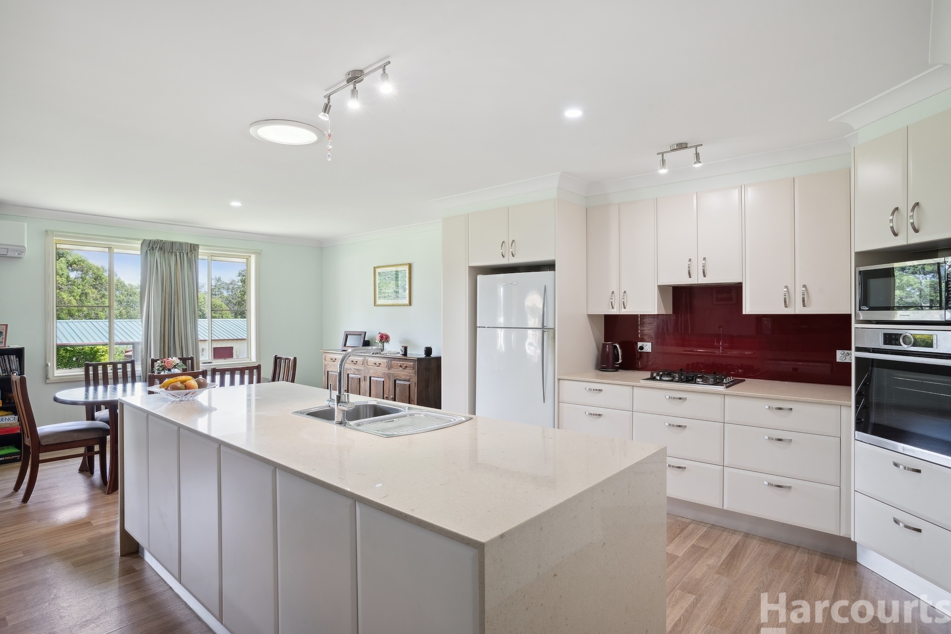 4-bedroom house at 6 Hillview Drive, Yarravel, NSW 2440, Kempsey, New South Wales