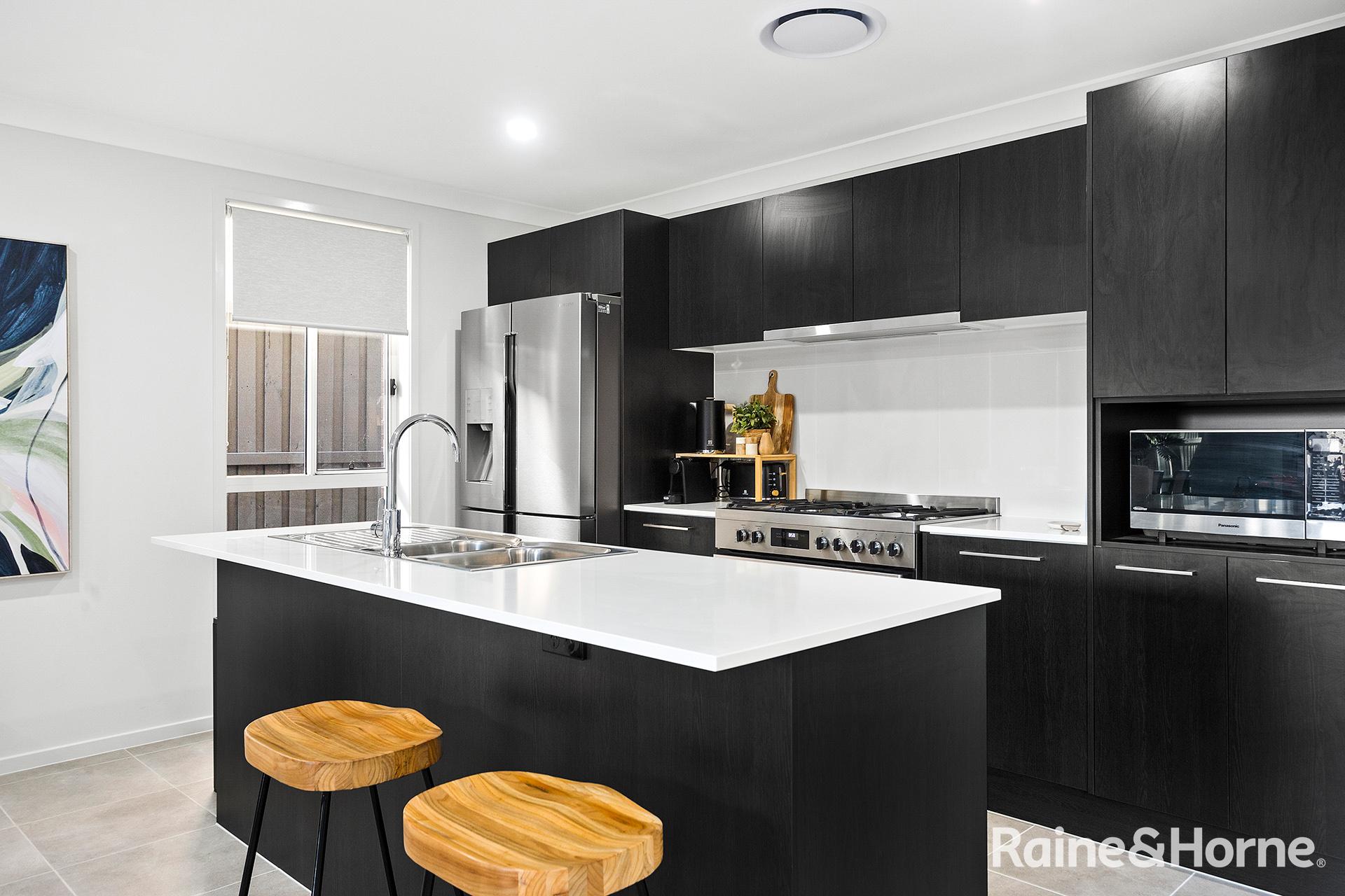 8 Tathra Street, Tullimbar, NSW 2527 - Image 3