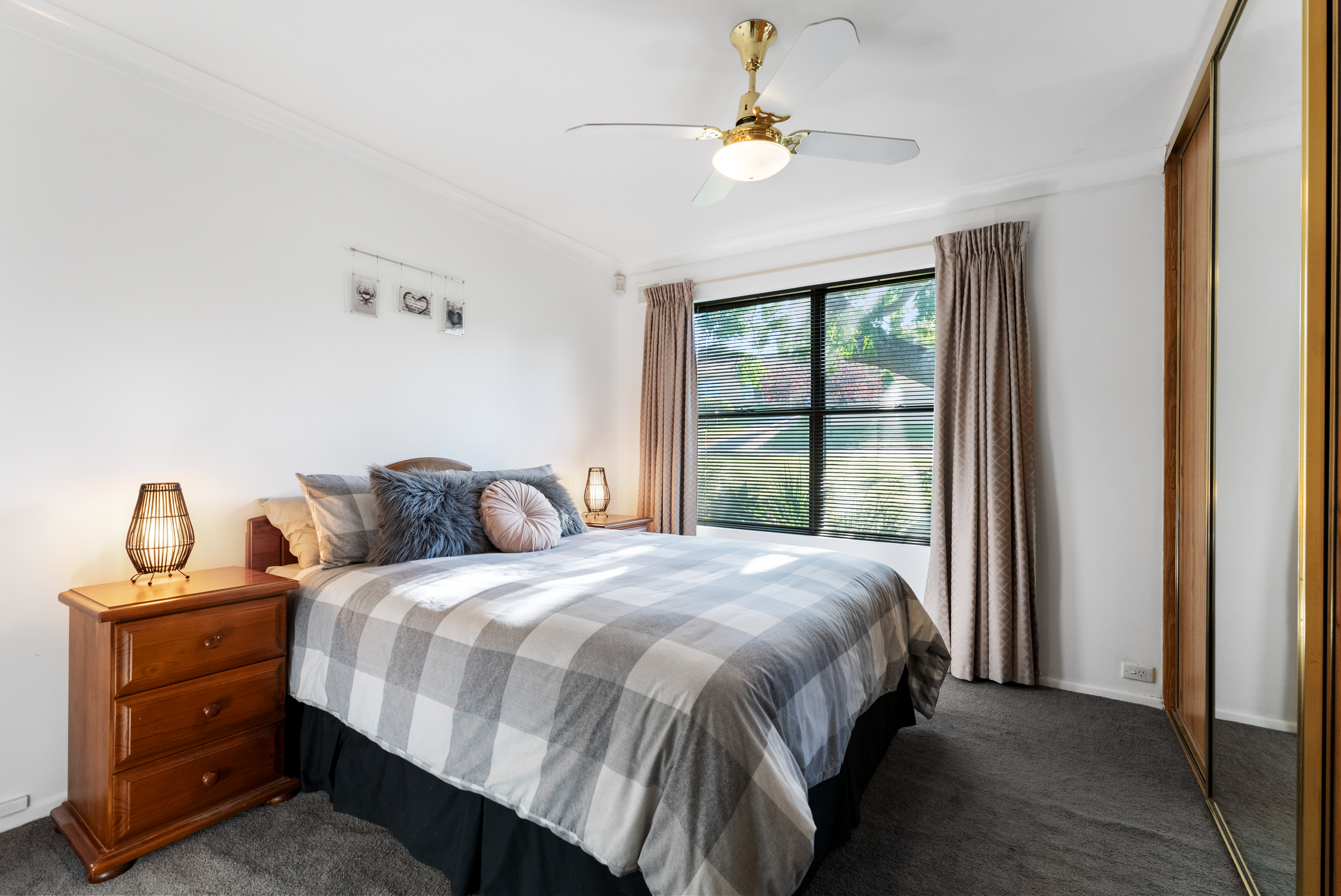 43 FLOCKHART AVENUE, Valley View SA 5093 - Image 10