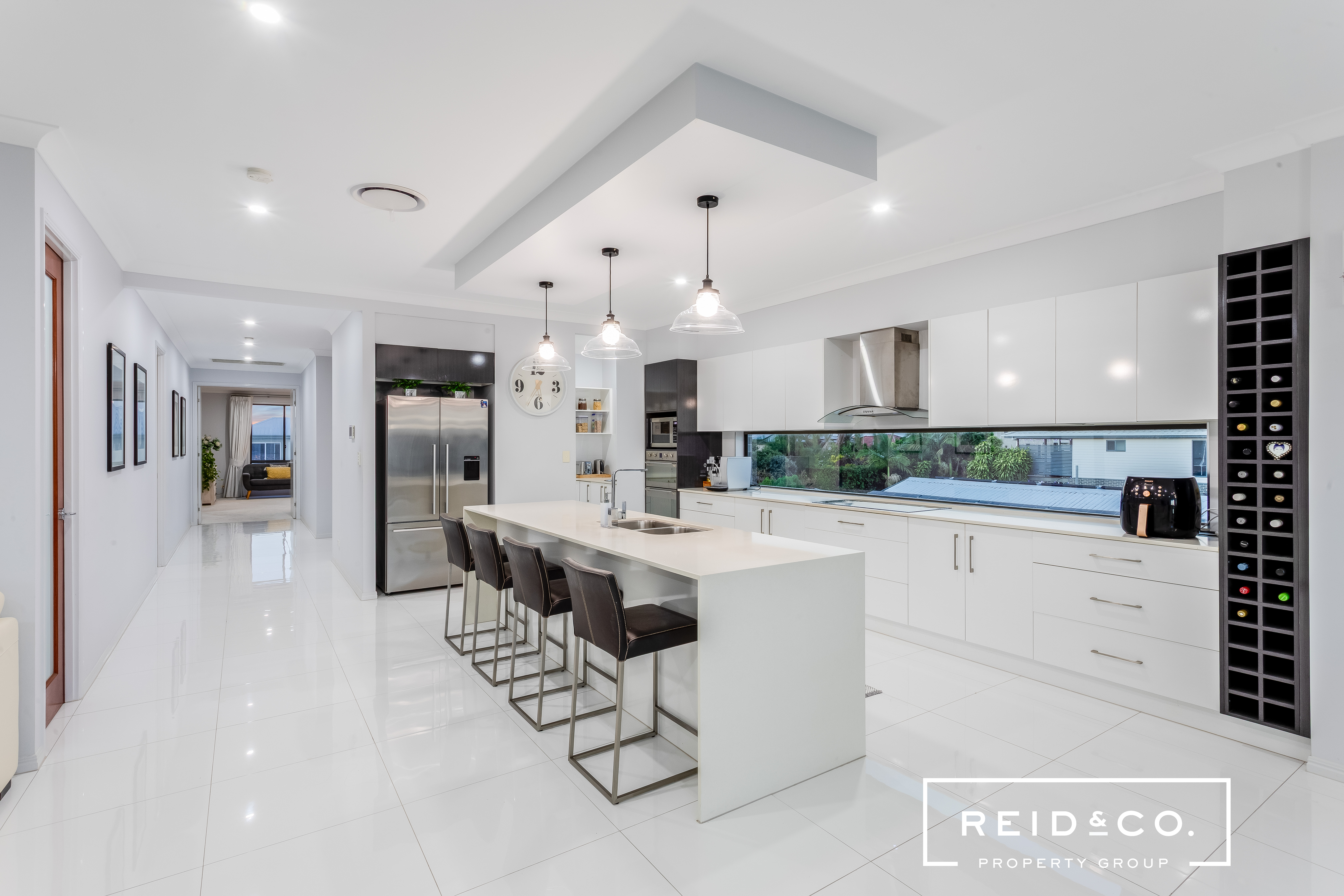 10 FIFTH AVENUE, Scarborough QLD 4020 - Image 4