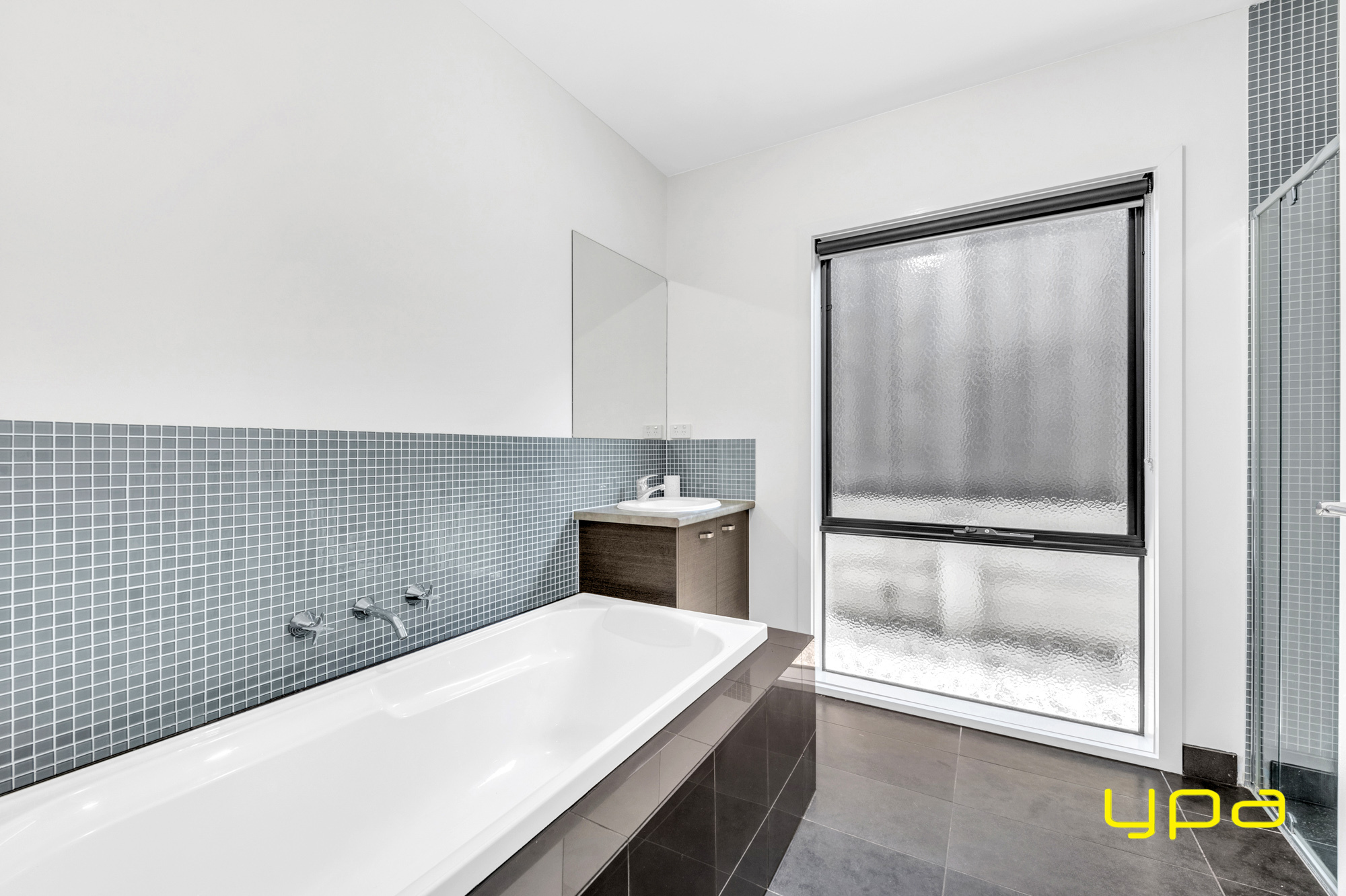 4-bedroom house at 6 Beacon Place, Doreen, VIC 3754, Nillumbik, Victoria