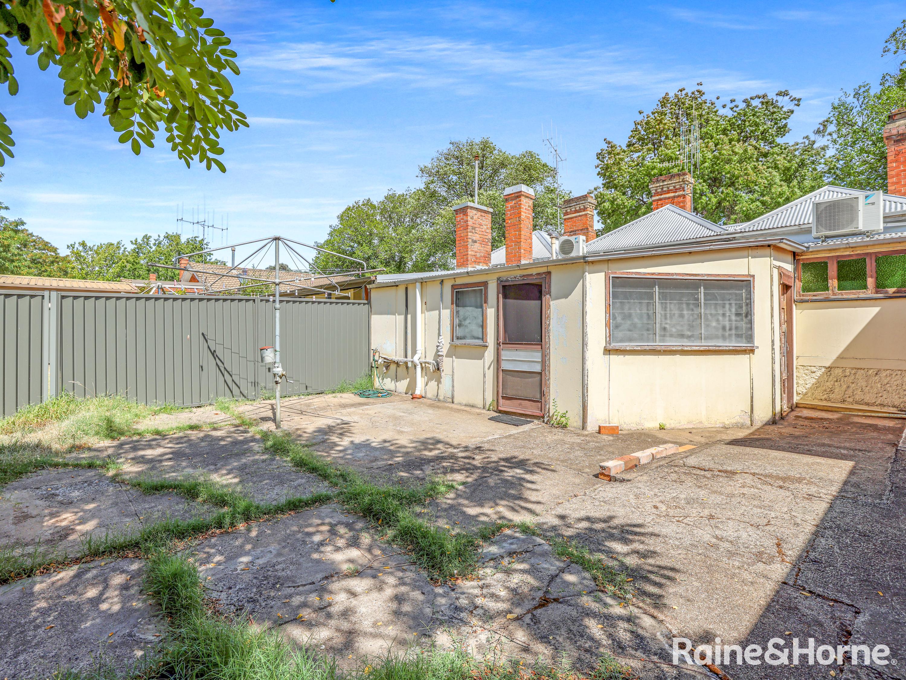 3-bedroom house at 236 Rankin Street, Bathurst, NSW 2795, Bathurst, New South Wales