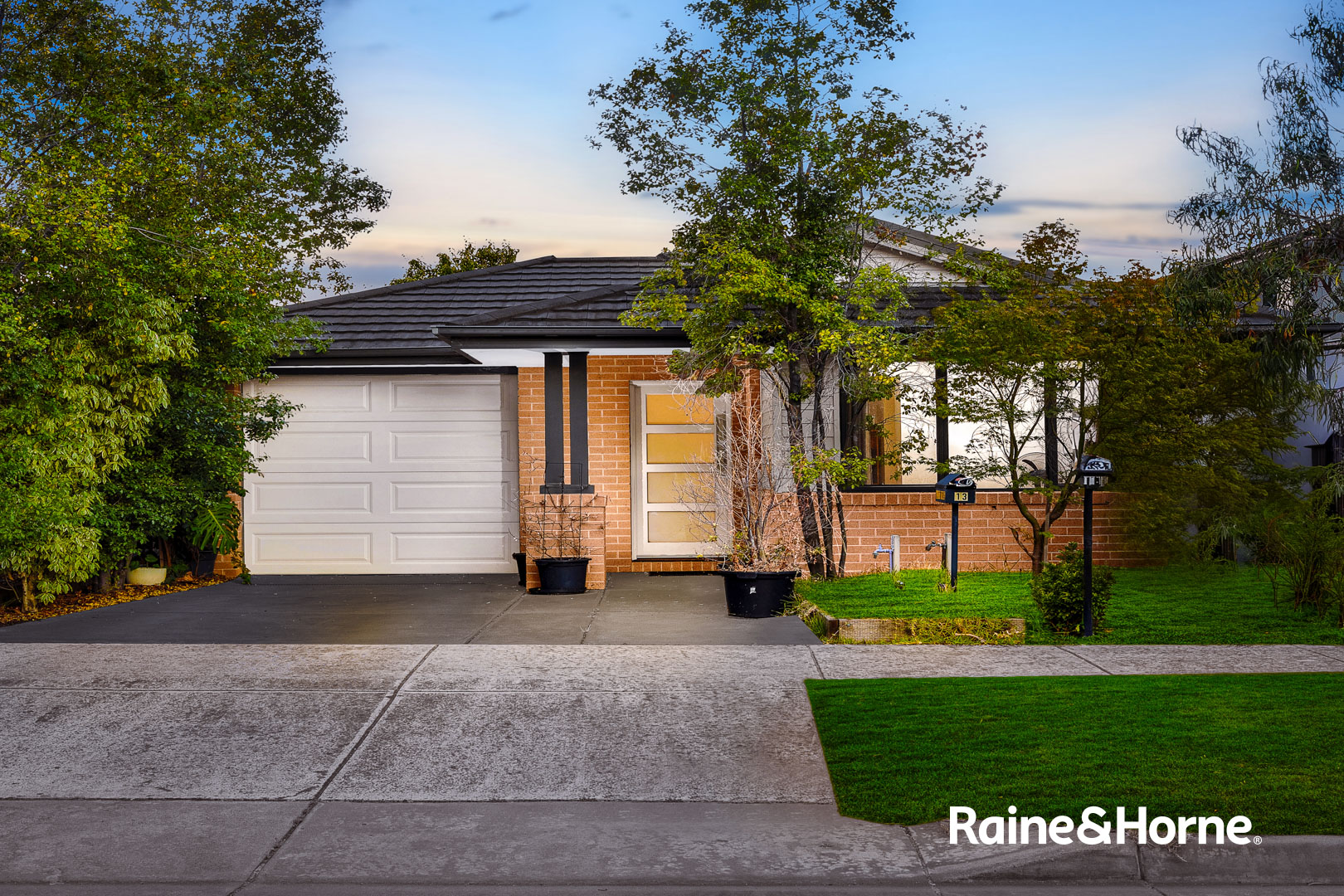 3-bedroom house at 13 Heathland Circuit, Cranbourne East, VIC 3977, Casey, Victoria