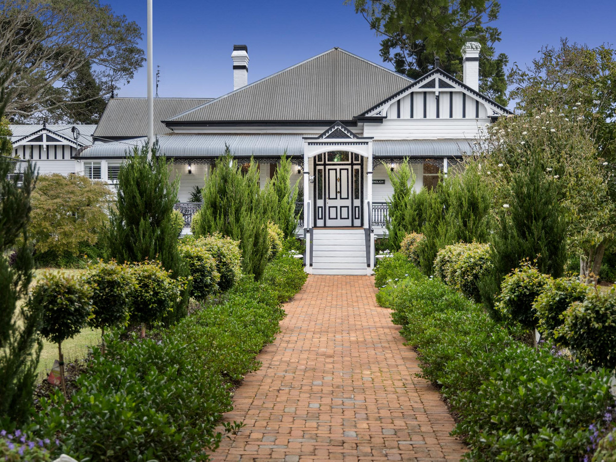 32-34 Crown Street, Rangeville, Qld, 4350 - Image 1