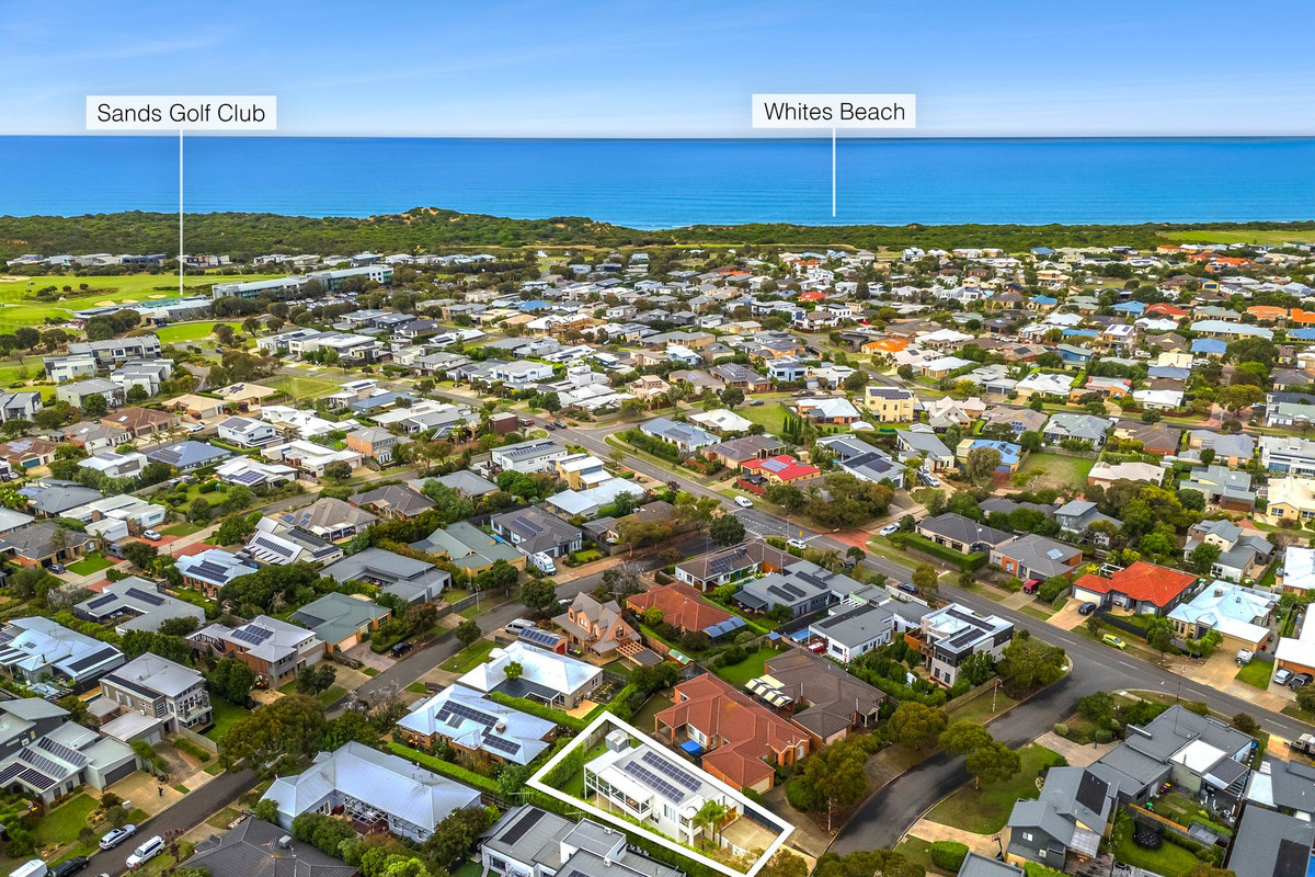 8 SEAMIST WAY, Torquay VIC 3228 - Image 2