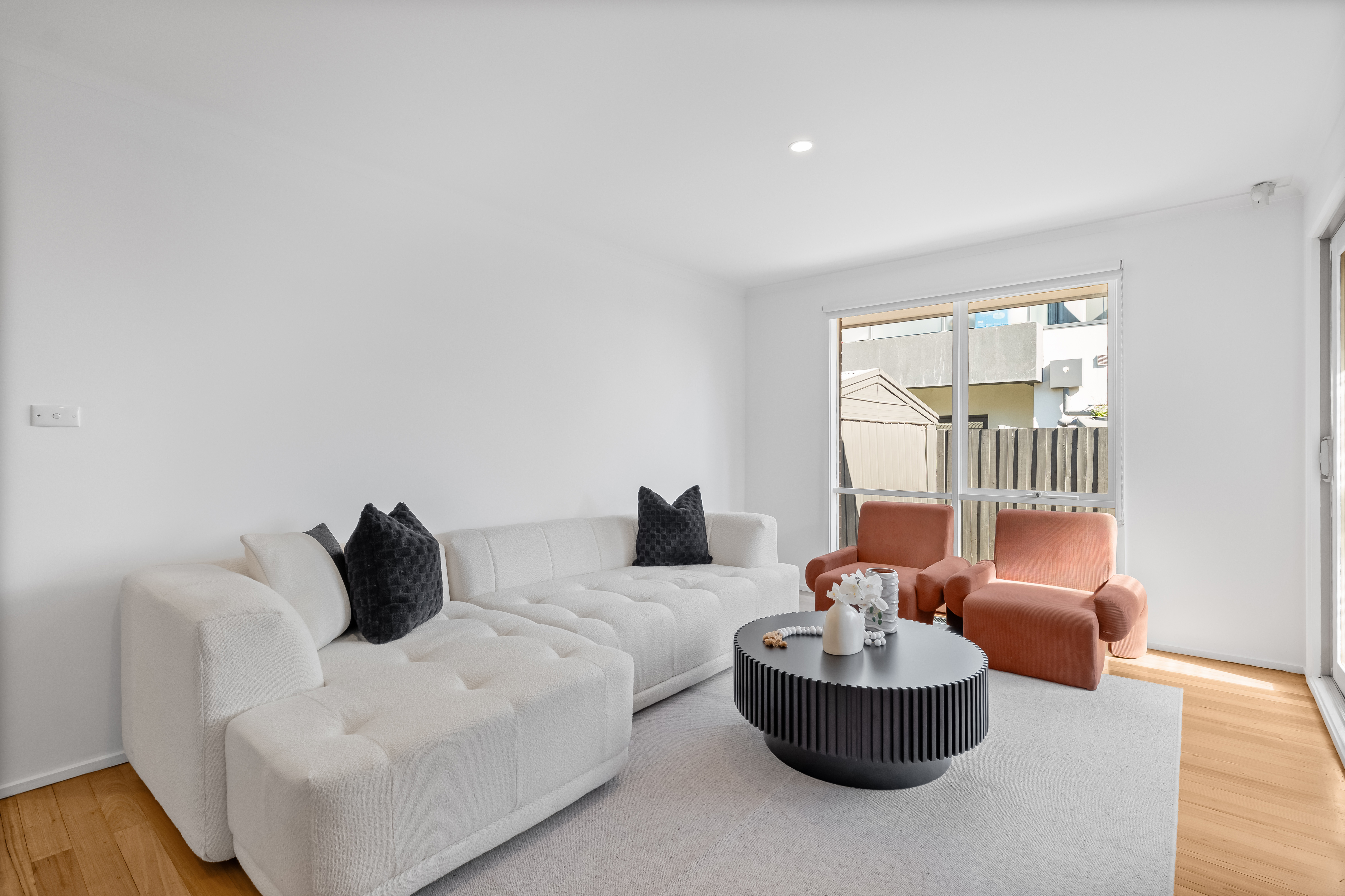 35 PEPPERCORN PARADE, Epping VIC 3076 - Image 5