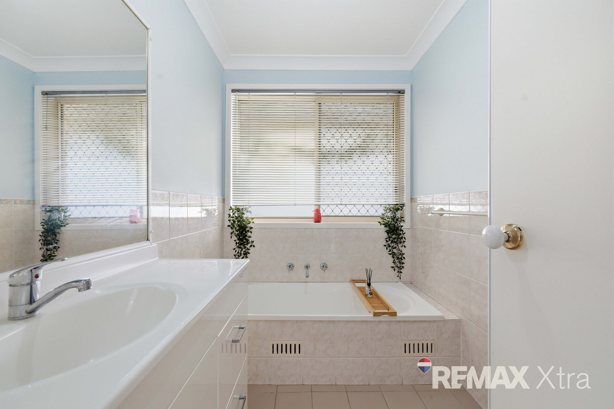 7 Seabrook Crescent, Doonside, NSW 2767 - Image 9