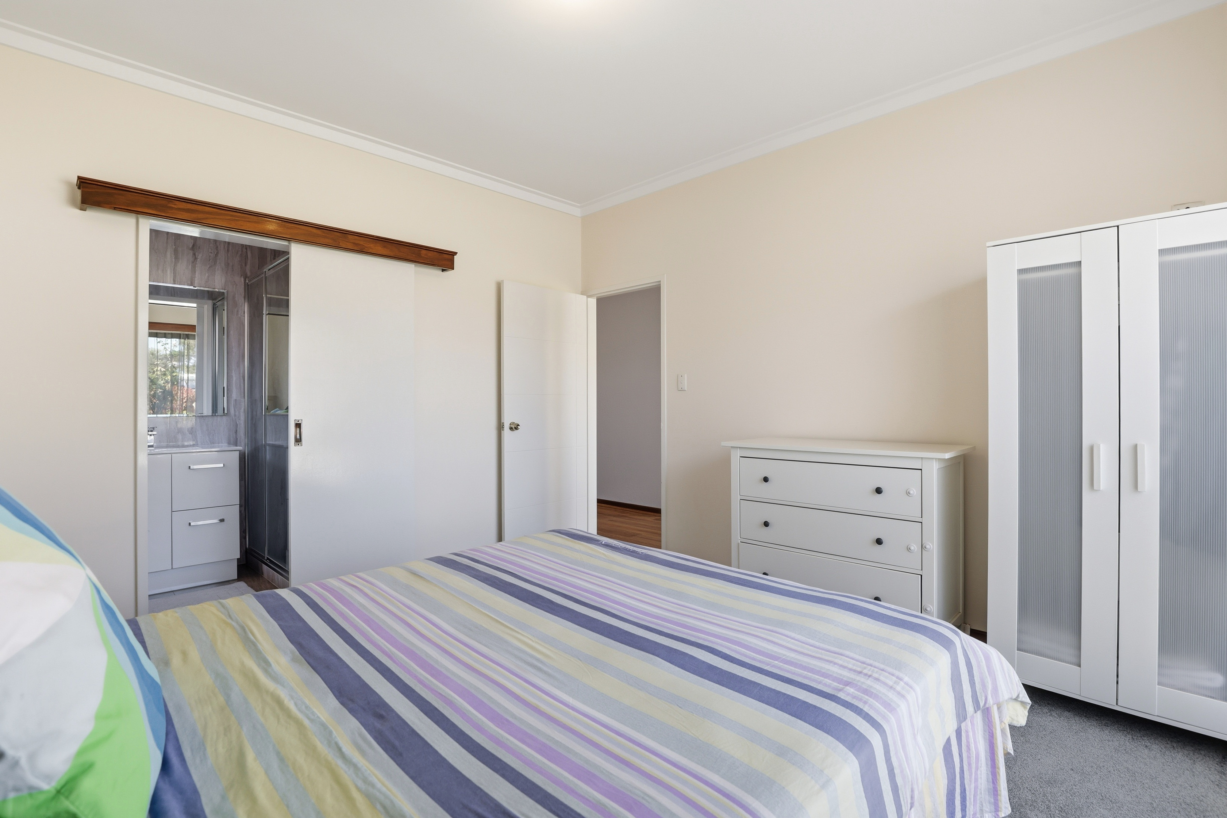 76 SAW AVENUE, Rockingham WA 6168 - Image 4