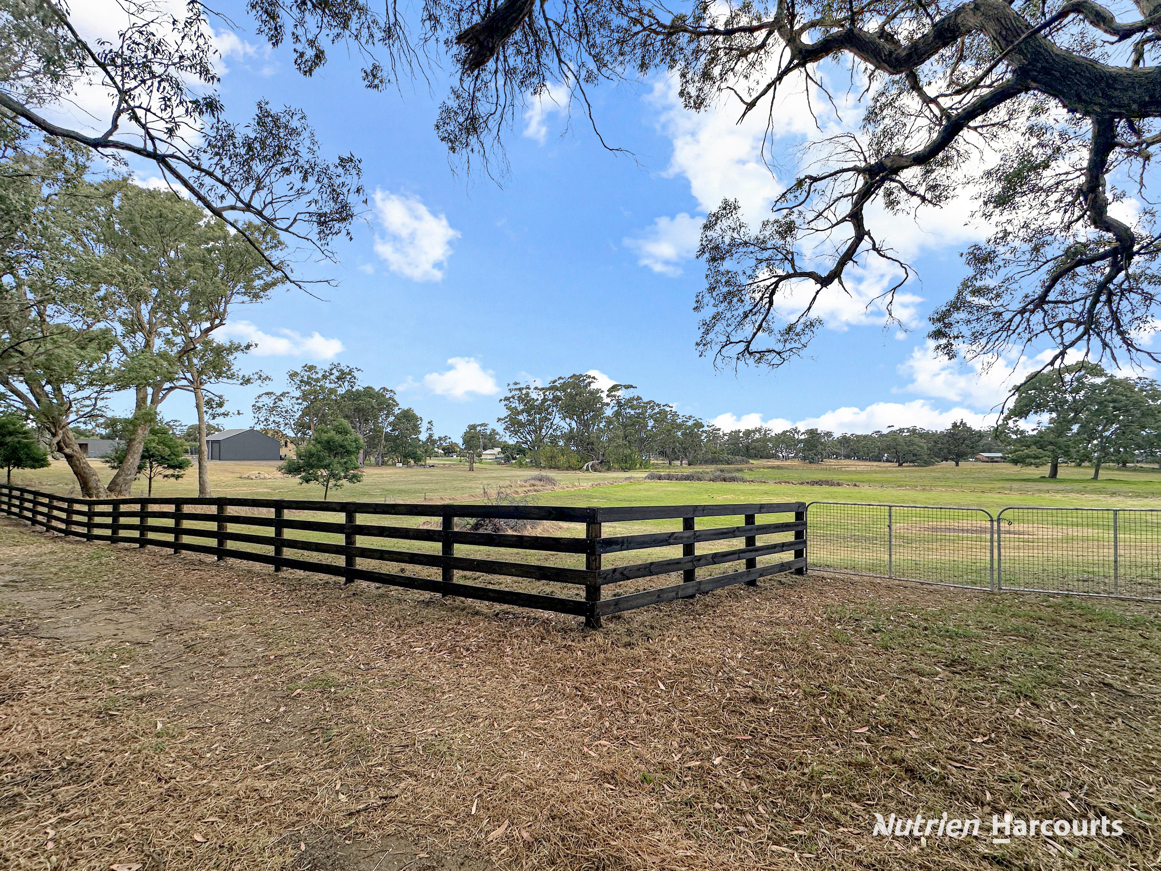 10 Victoria Street, Woodside, Vic, 3874 - Image 7