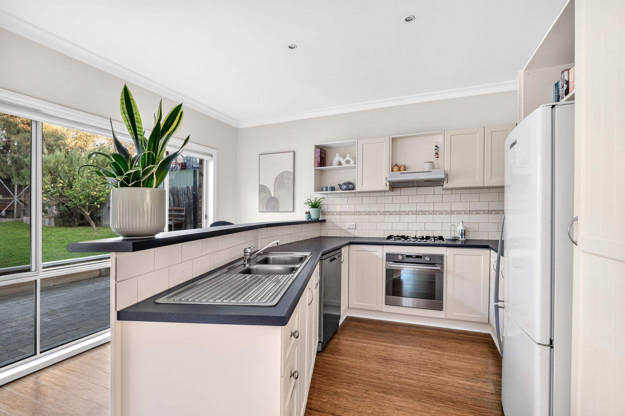16 Belvedere Terrace, Ocean Grove, VIC 3226 - Image 4