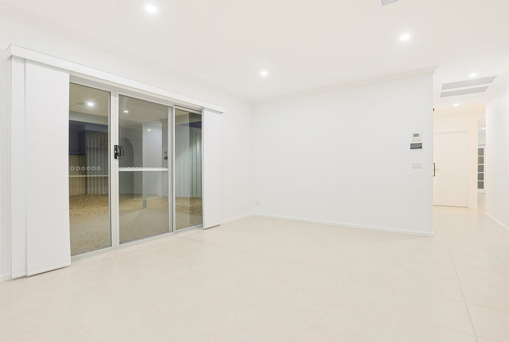 3-bedroom house at 9 Cook Drive, Red Cliffs, VIC 3496, Mildura, Victoria