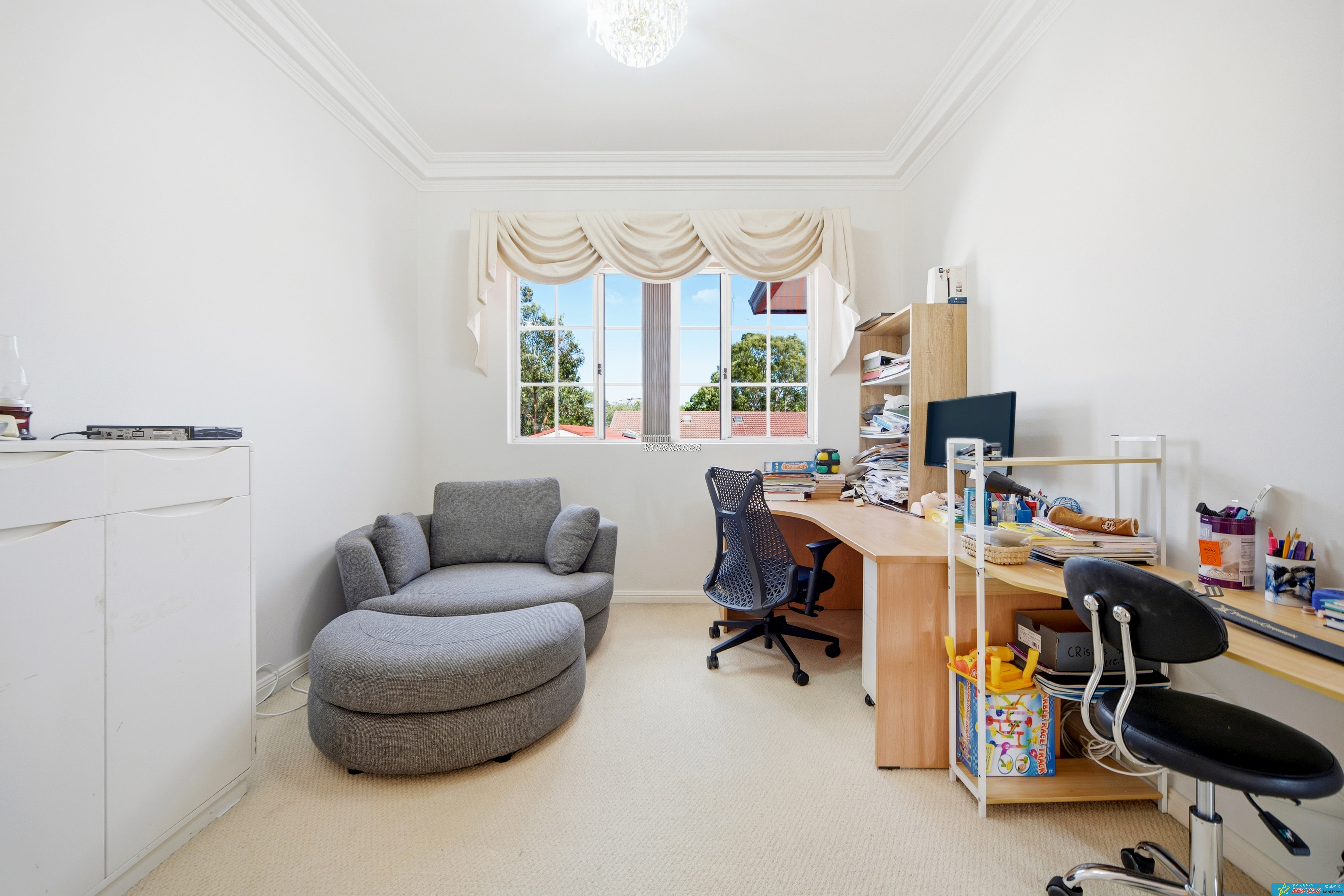 5-bedroom house at 191 EPSOM ROAD, Chipping Norton NSW 2170, , New South Wales